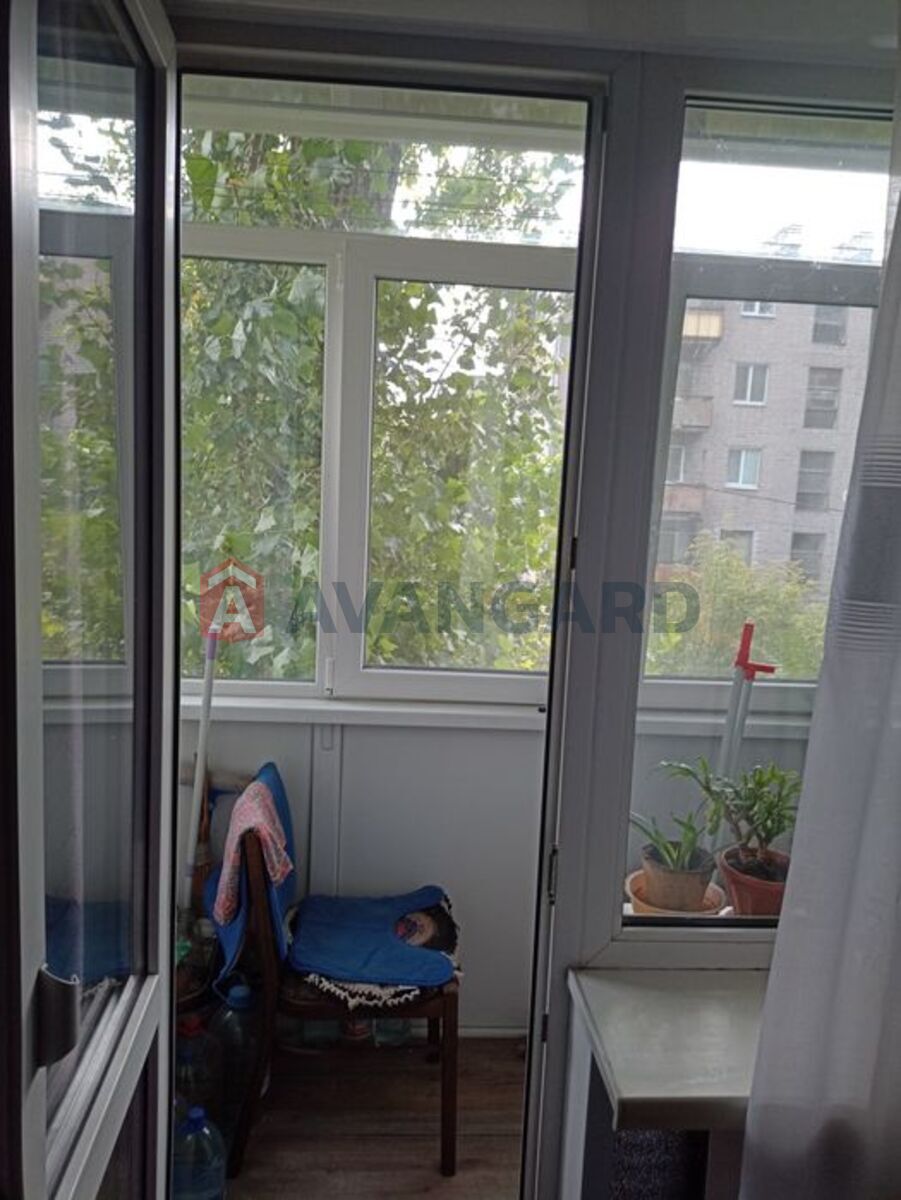 3 ����. ��������, 54/-/6 ��. �., 3/5 ���� ���� 4