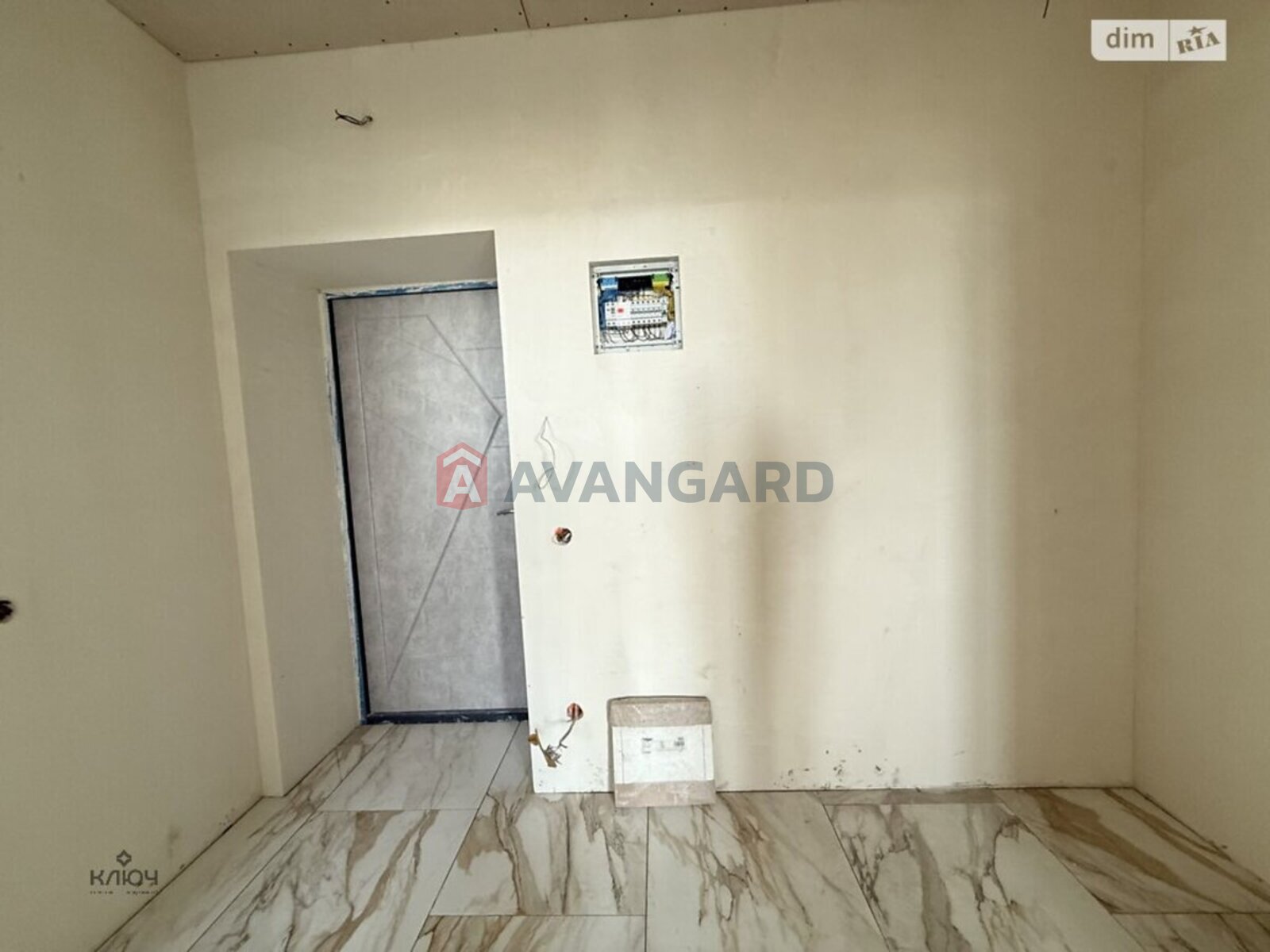 1 ��. ��������, 50/19/17 ��. �., 1/10 ������ ���� 2