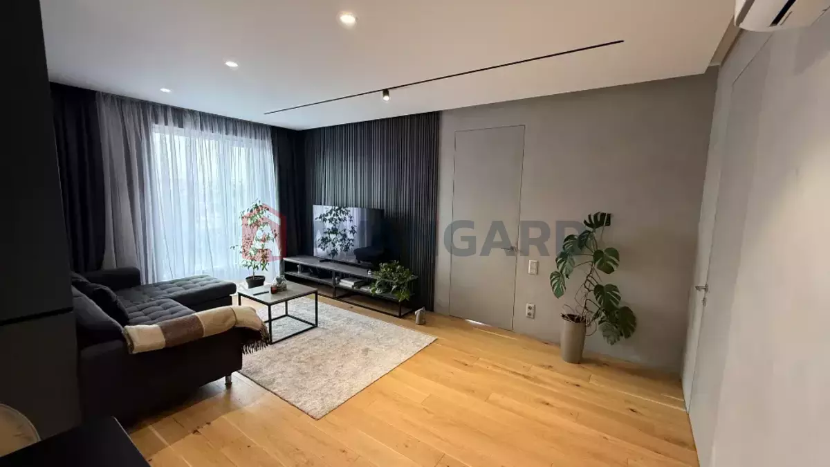 3 ����. ��������, 90/38/30 ��. �., 6/10 ���� ���� 5