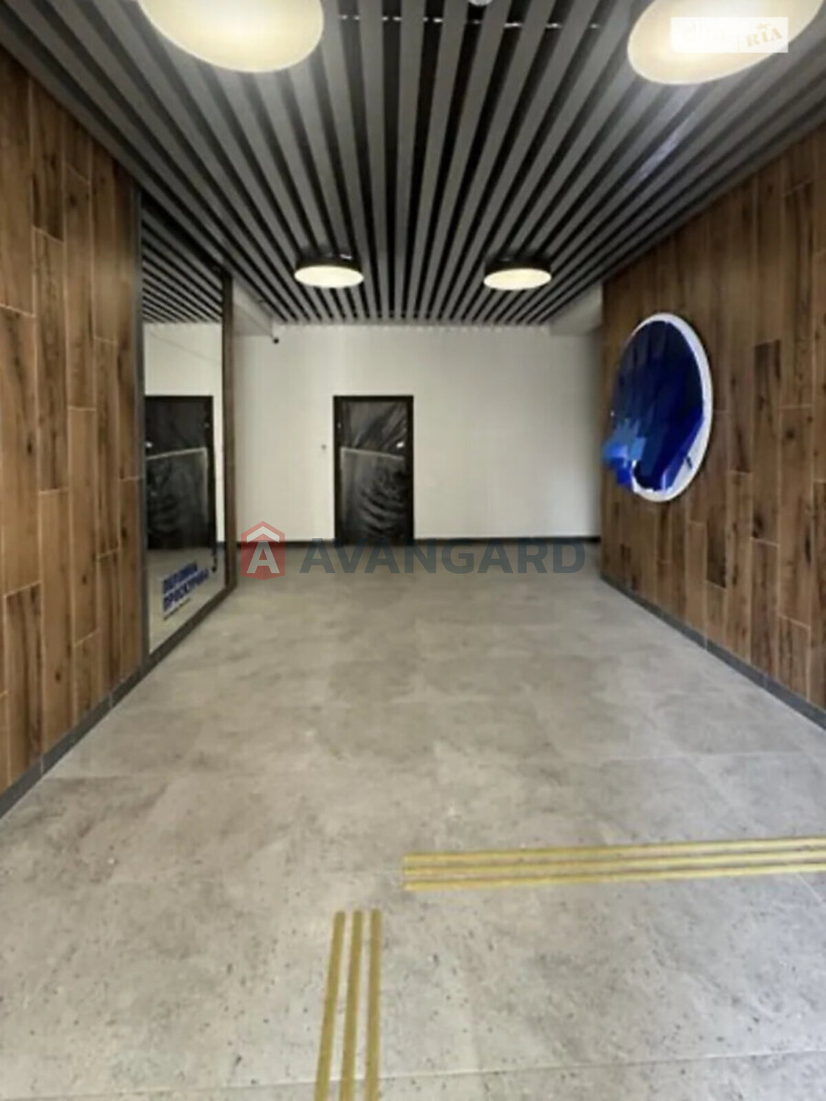 1 ��. ��������, 50/-/22 ��. �., 6/10 ������ ���� 5