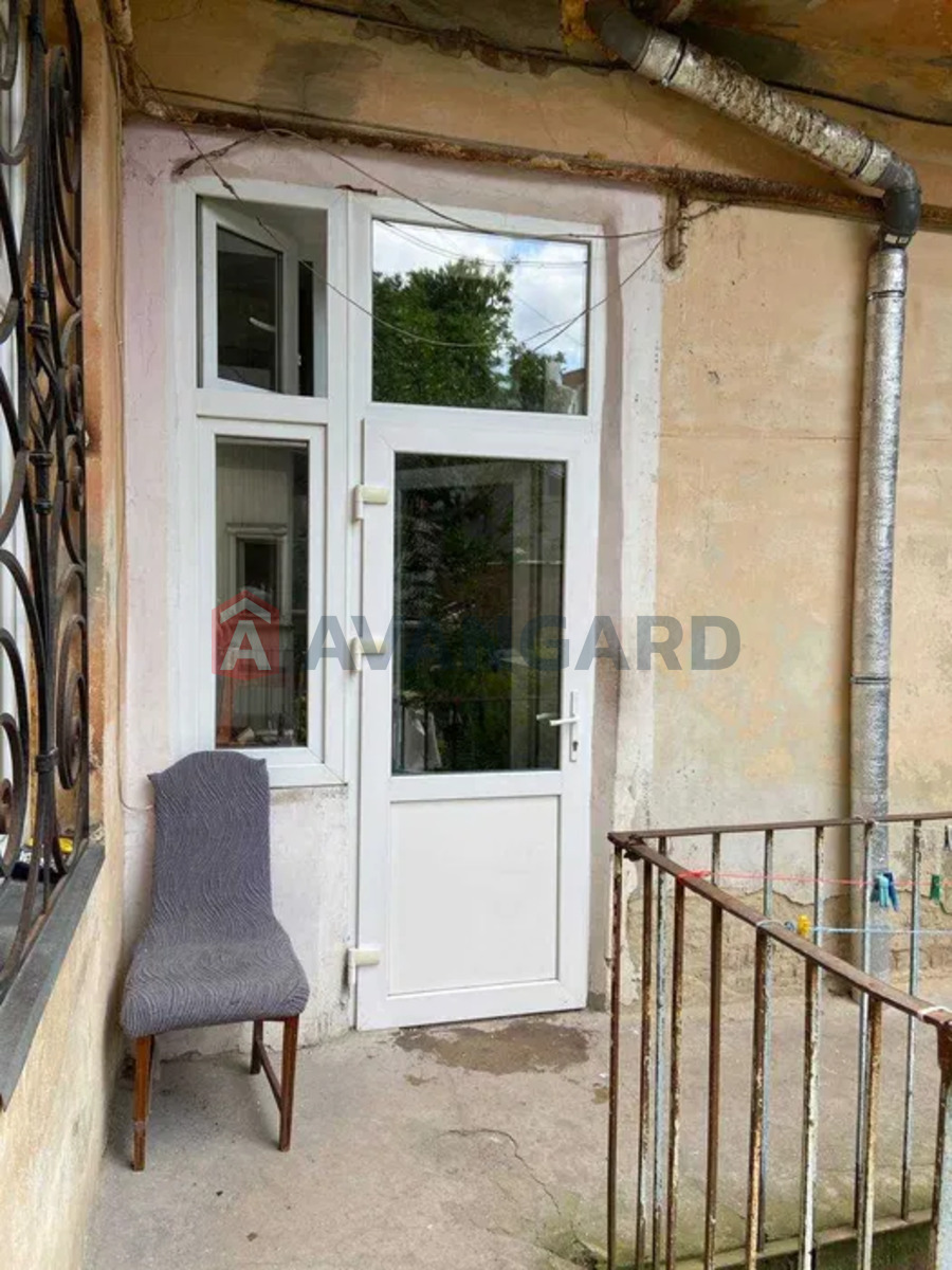 1 ����. ��������, 17/-/1 ��. �., 2/3 ���� ���� 1