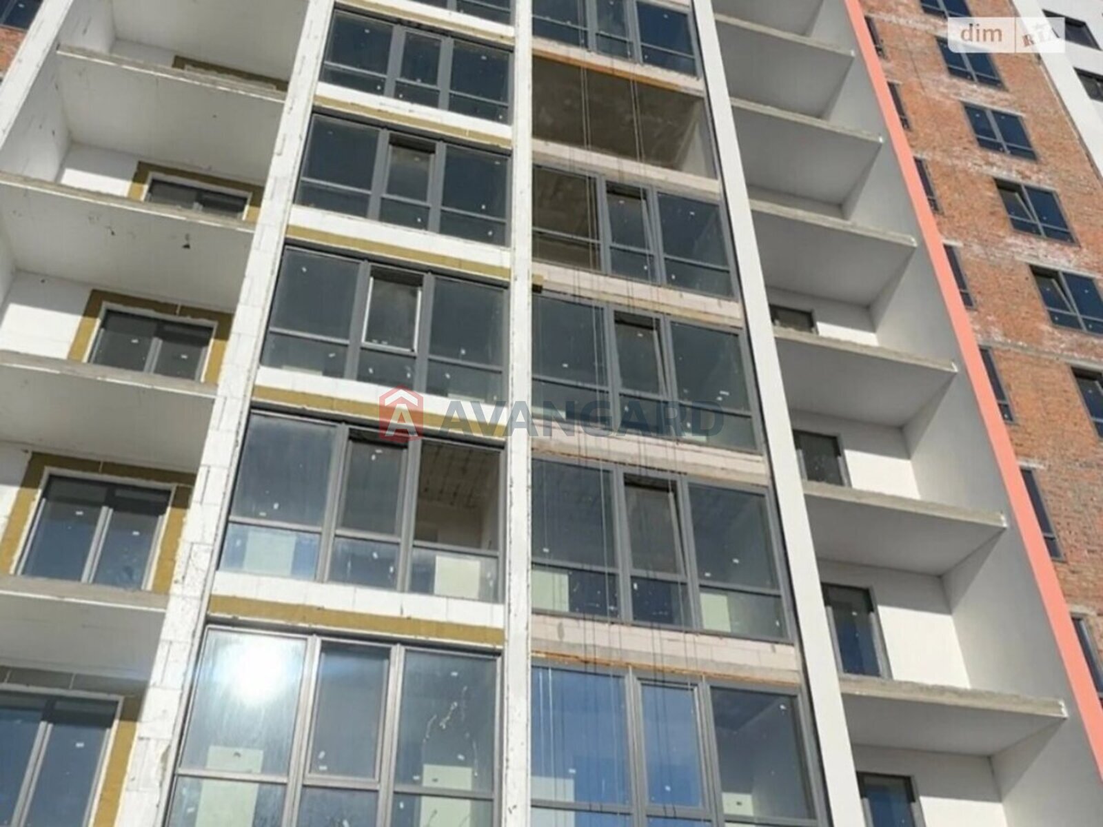 2 ��. ��������, 66/-/- ��. �., 5/10 ������ ���� 9