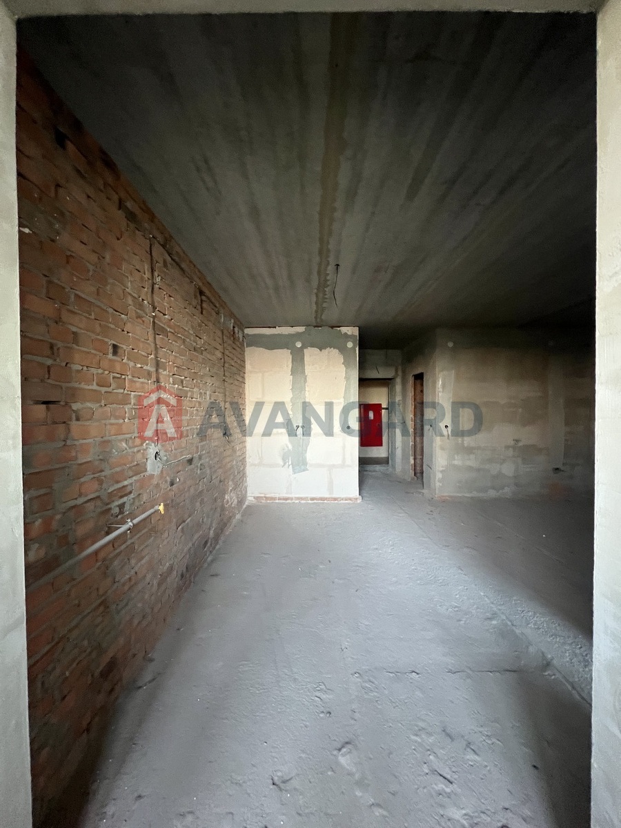 1 ��. ��������, 54/-/35 ��. �., 11/12 ������ ���� 6