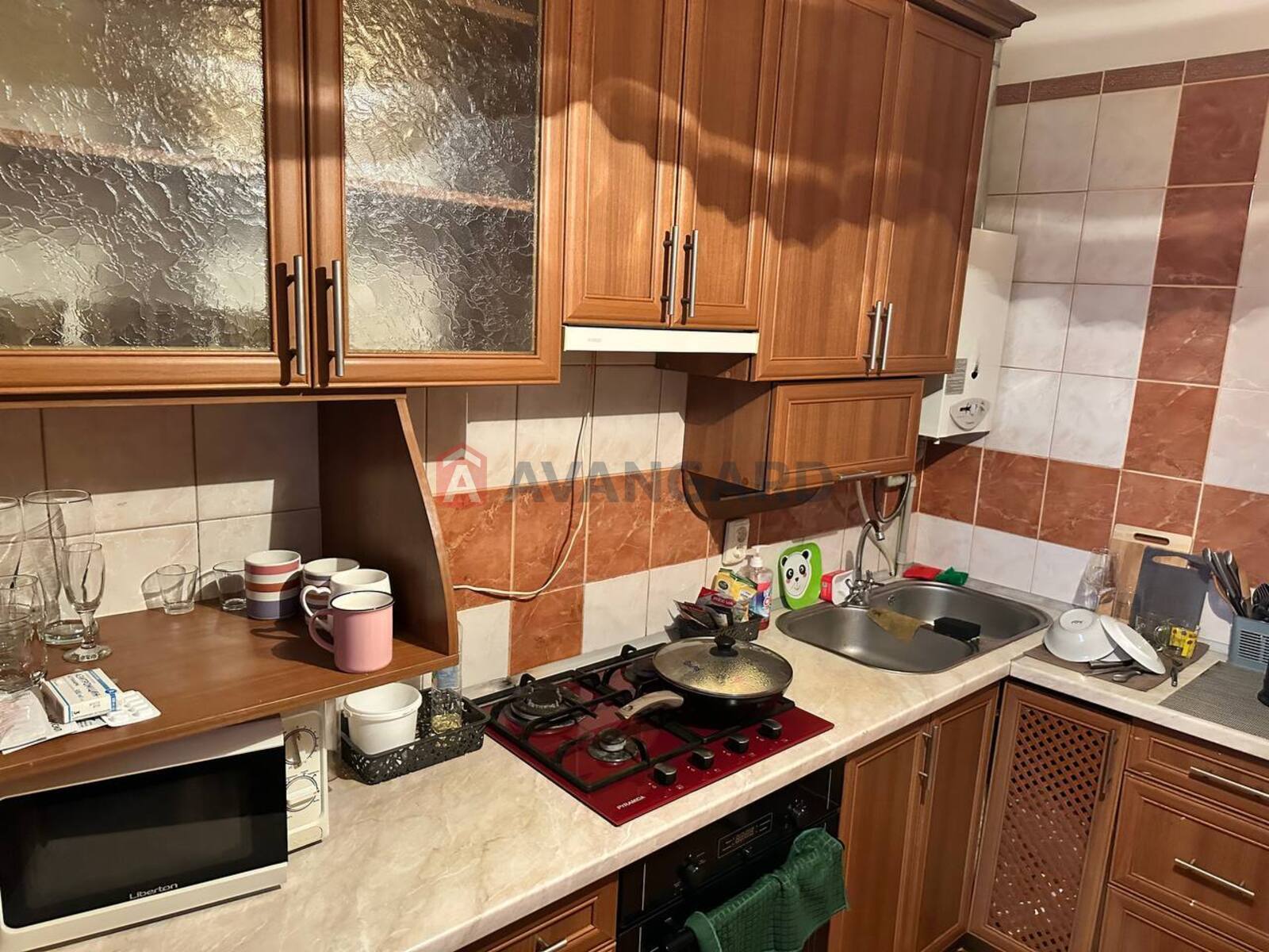 3 ����. ��������, 71/40/8 ��. �., 3/3 ���� ���� 5