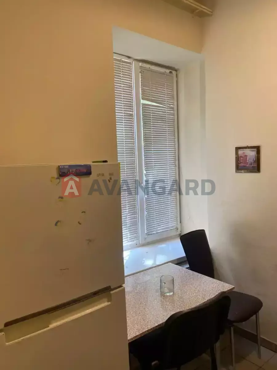 3 ��. ��������, 36/27/- ��. �., 2/2 ������ ���� 2