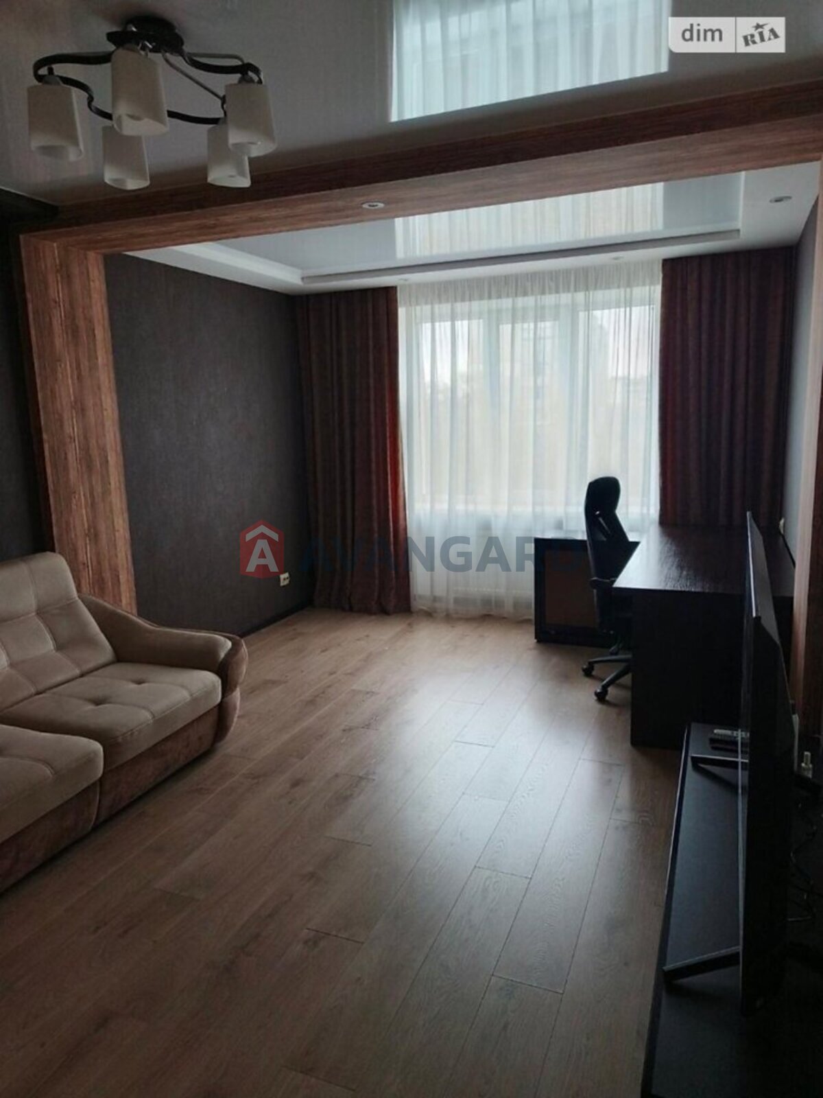 3 ��. ��������, 92/53/14 ��. �., 3/10 ������ ���� 17