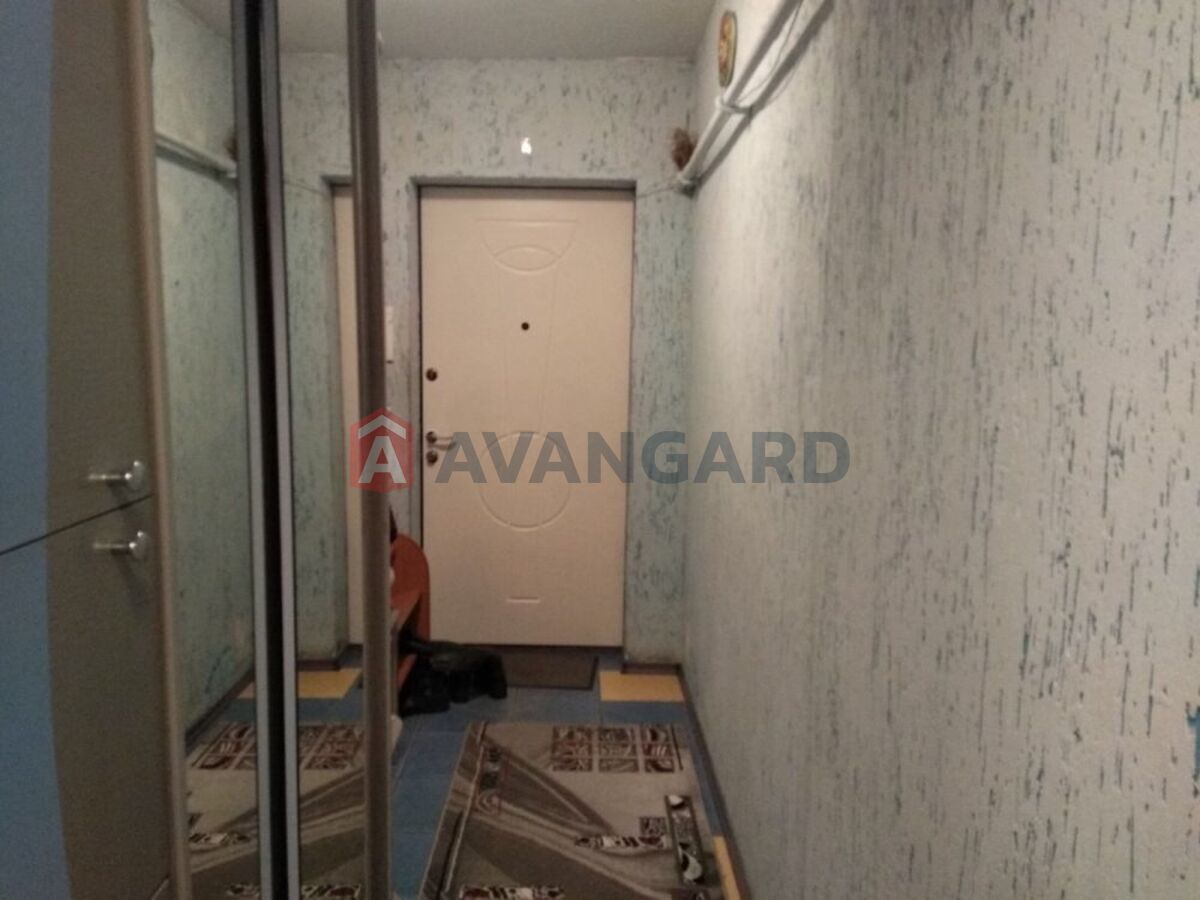 3 ��. ��������, 62/-/12 ��. �., 1/9 ������ ���� 9