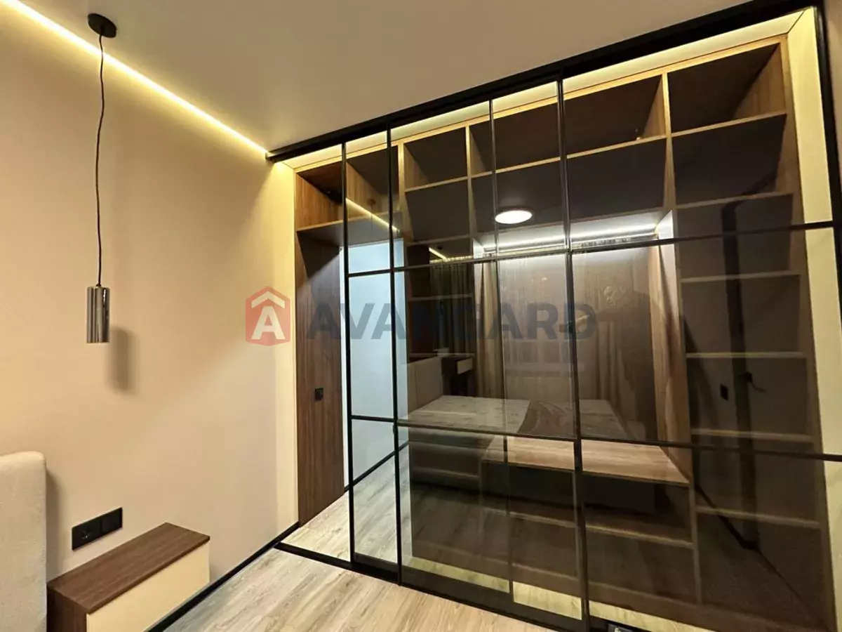 2 ����. ��������, 45/-/17 ��. �., 8/10 ���� ���� 2