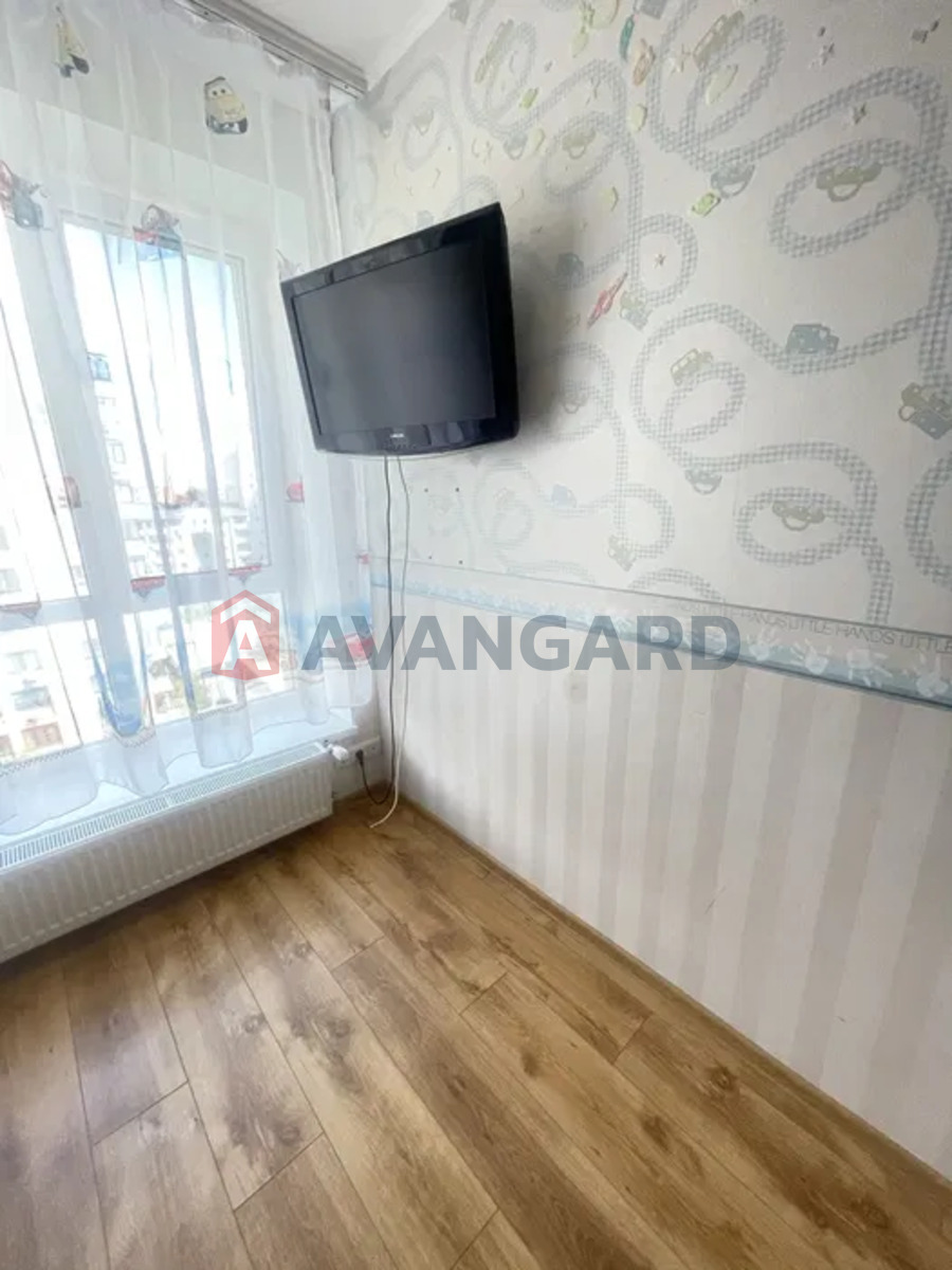 1 ��. ��������, 51/27/11 ��. �., 9/12 ������ ���� 12