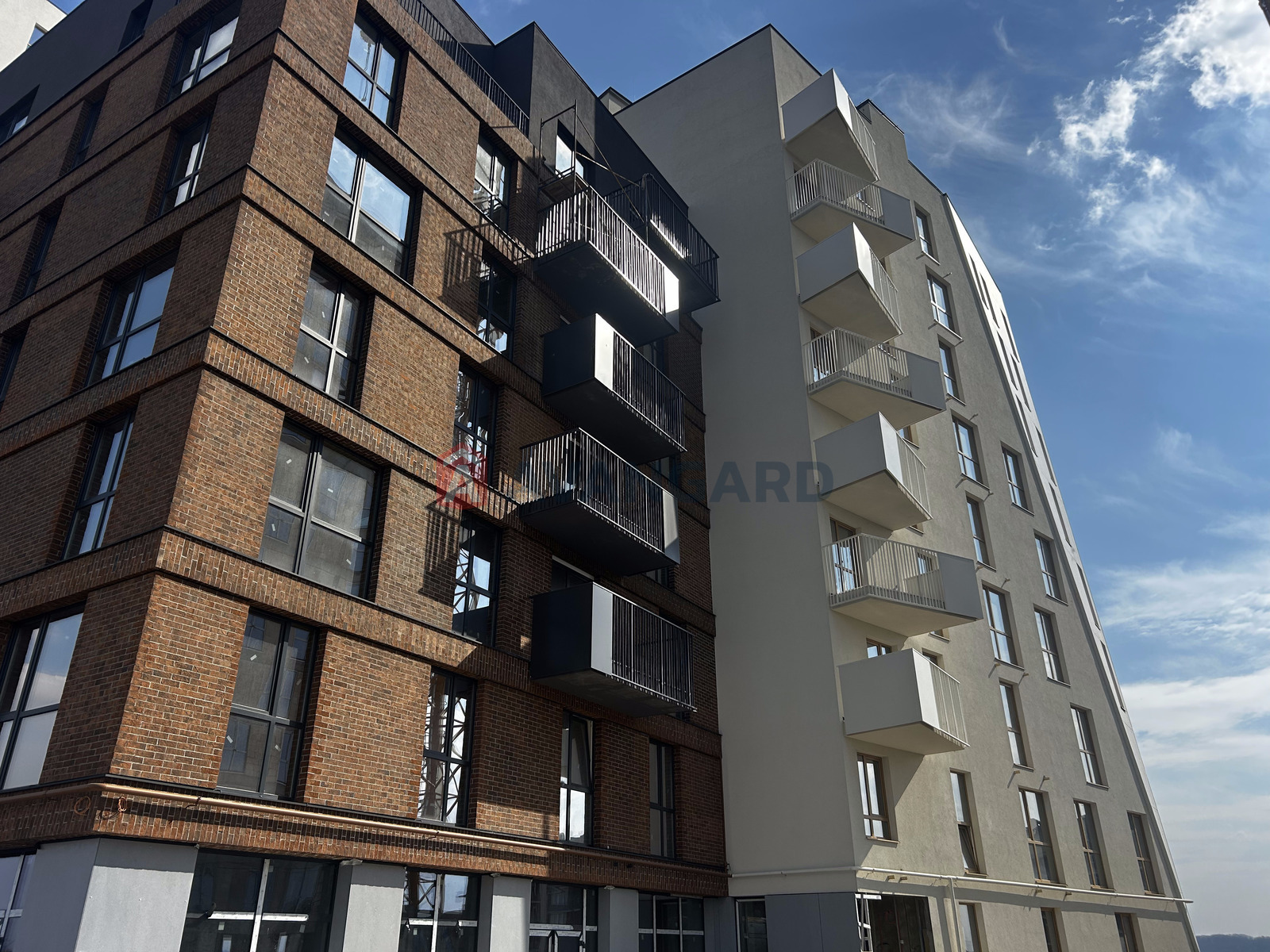 1 ��. ��������, 40.4/12.5/13.8 ��. �., 7/15 ������ ���� 4