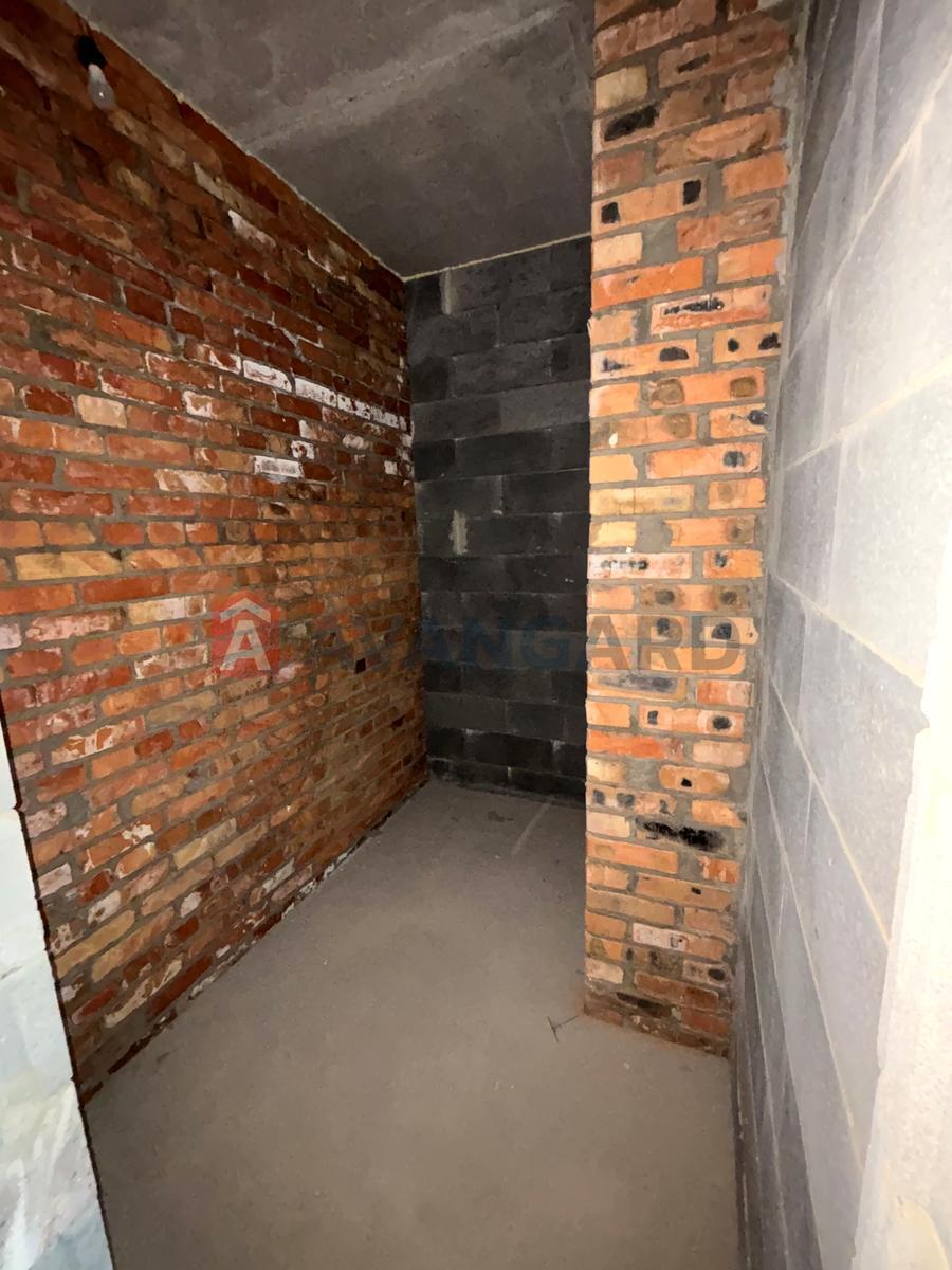 1 ��. ��������, 46.97 / 14.36 / 17.68 �? ��. �., 22/23 ������ ���� 7