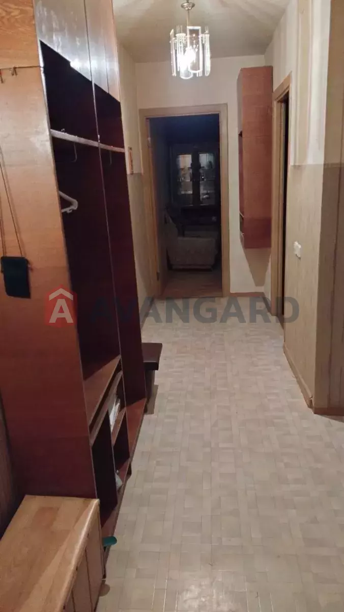 2 ��. ��������, 54/-/8 ��. �., 3/9 ������ ���� 3