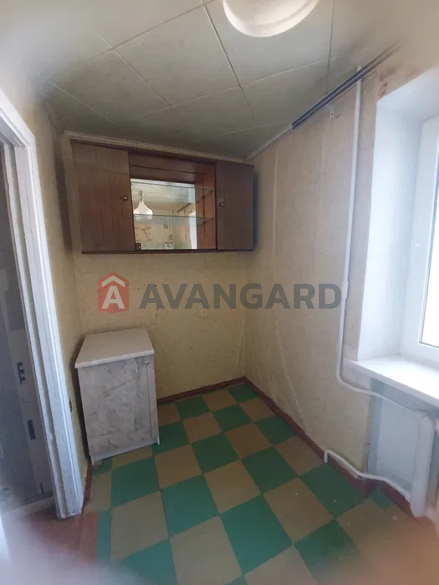 1 ��. ��������, 29/-/6 ��. �., 8/10 ������ ���� 22