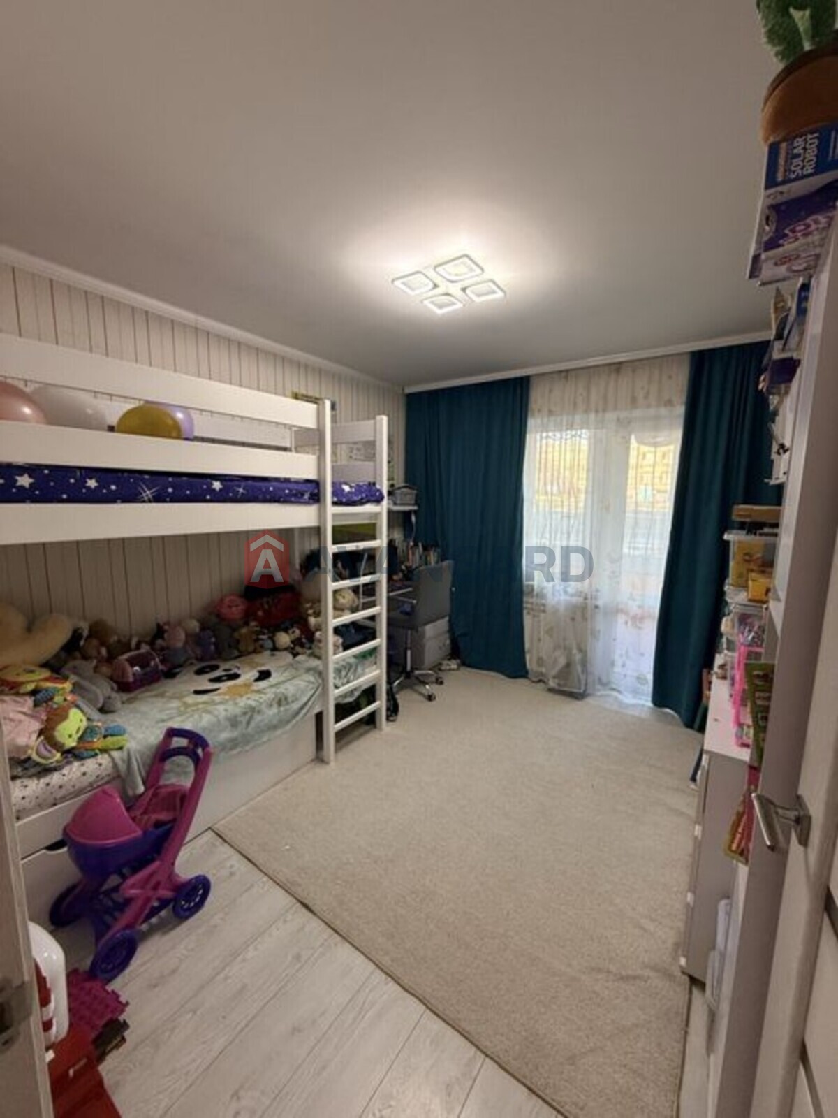 3 ����. ��������, 66/-/8 ��. �., 1/9 ���� ���� 9