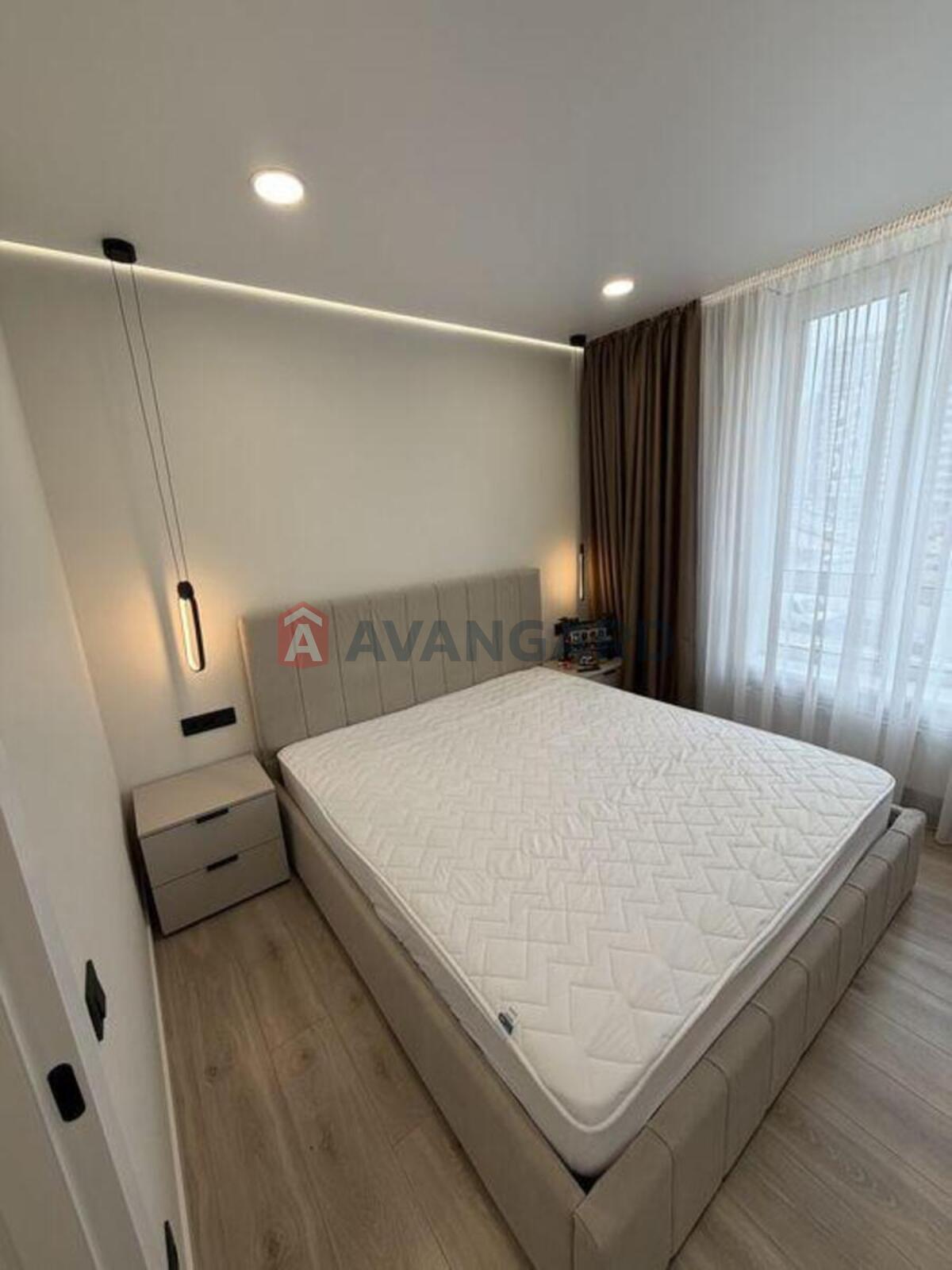 2 ��. ��������, 71/-/21 ��. �., 3/25 ������ ���� 9