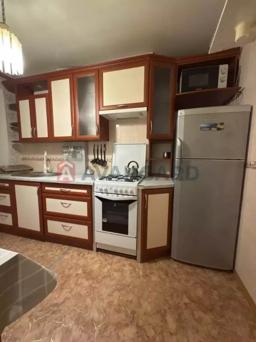 2 ����. ��������, 45/27/7 ��. �., 4/9 ���� ���� 3