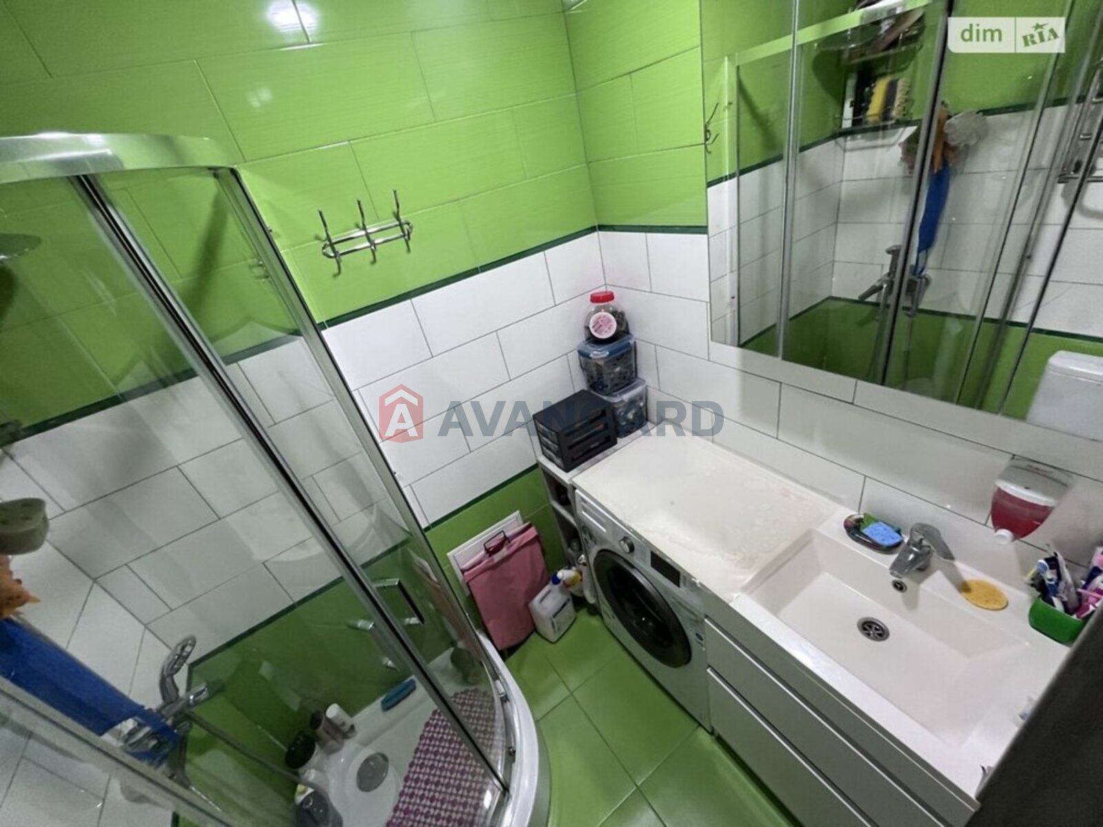 2 ��. ��������, 42/-/- ��. �., 1/2 ������ ���� 6