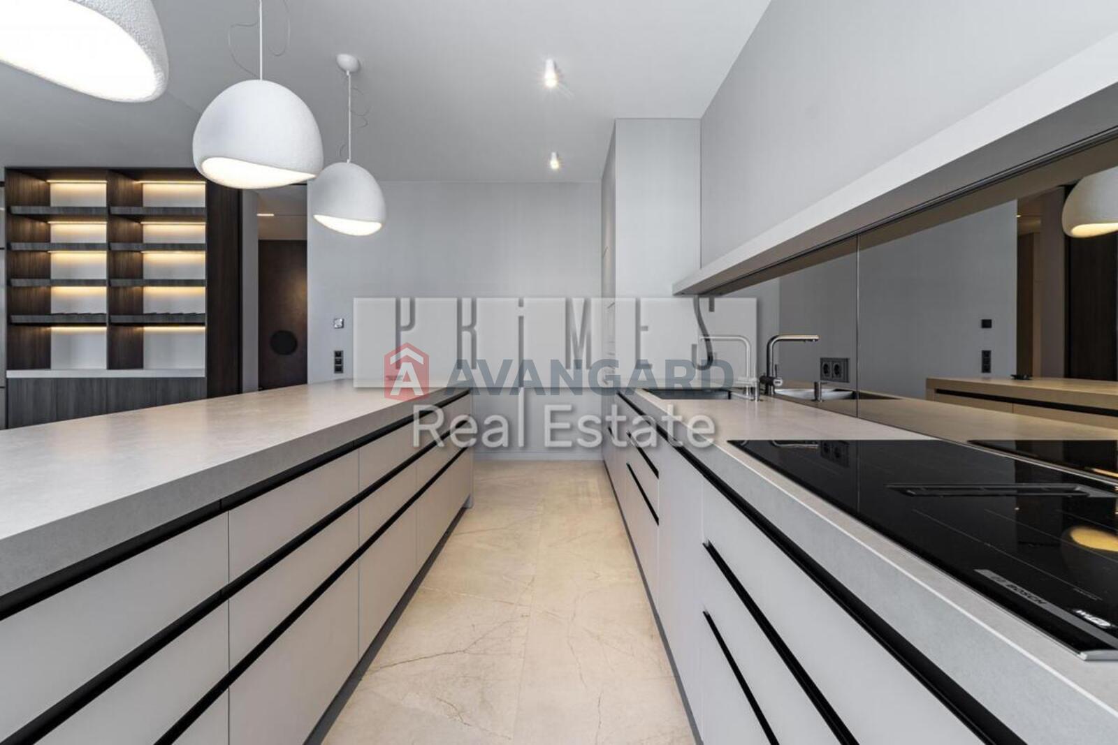4 ��. ��������, 182/120/32 ��. �., 10/16 ������ ���� 27