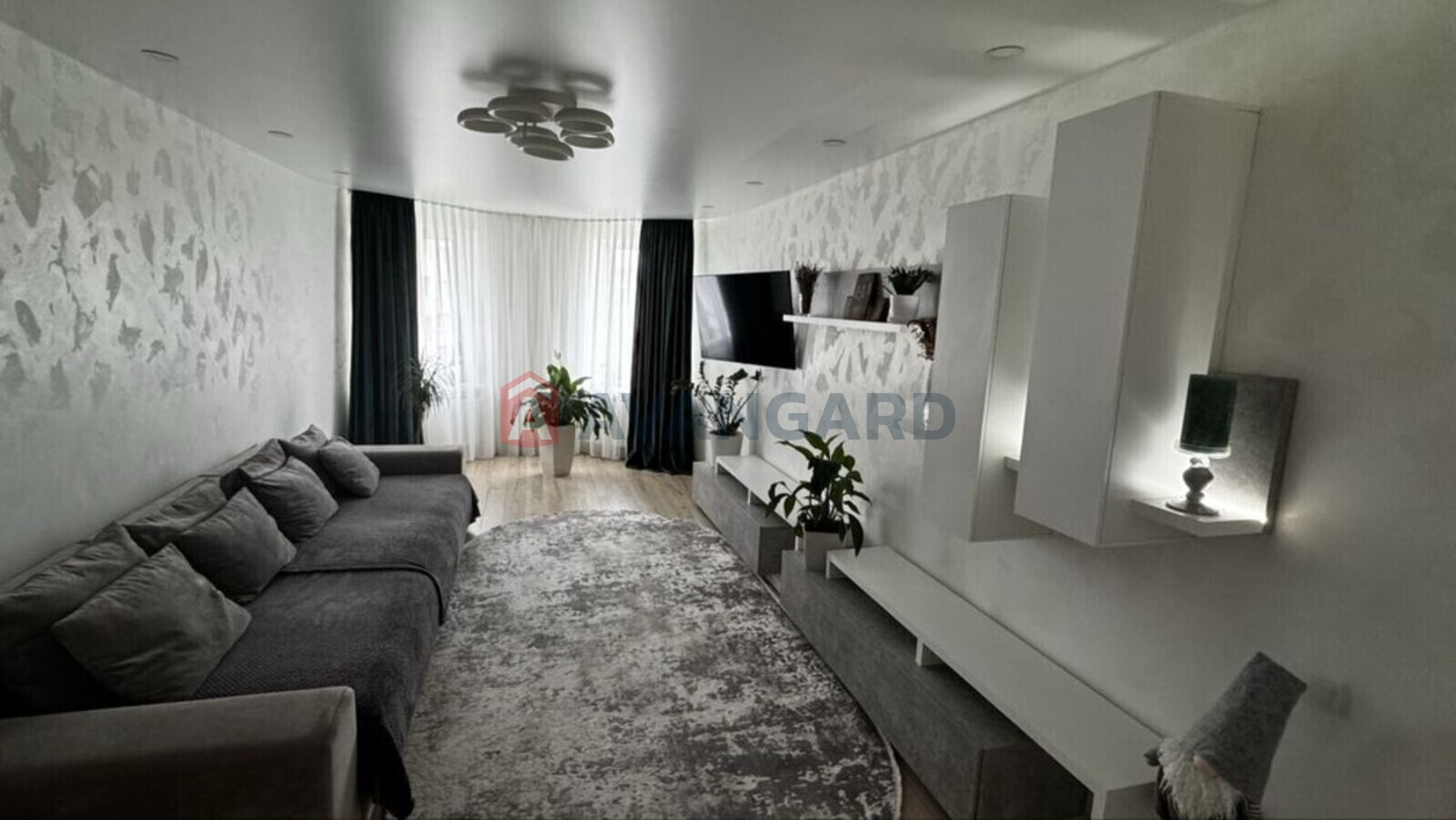 3 ��. ��������, 97/-/17 ��. �., 10/10 ������ ���� 17