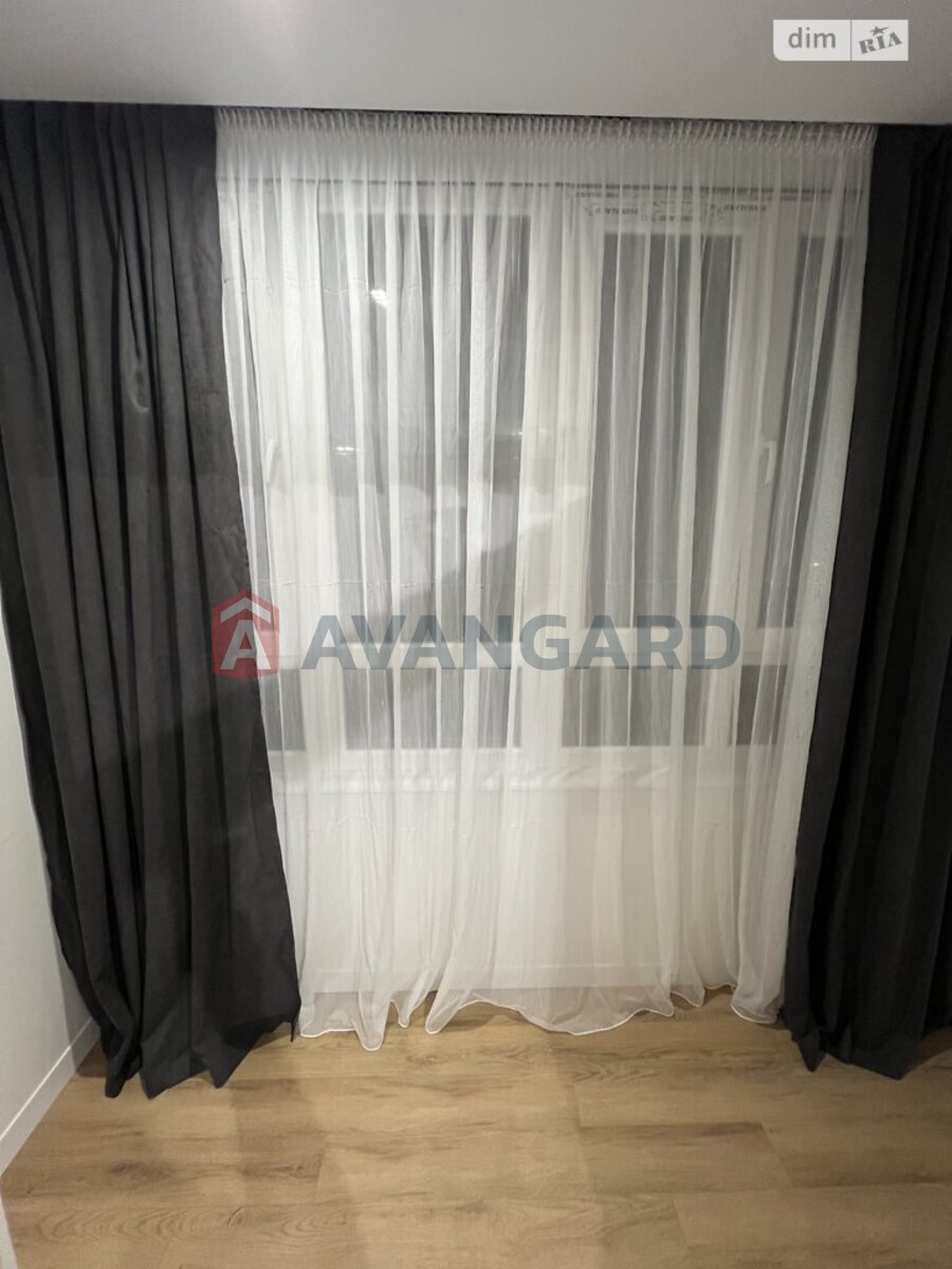 1 ��. ��������, 48/-/- ��. �., 5/8 ������ ���� 20