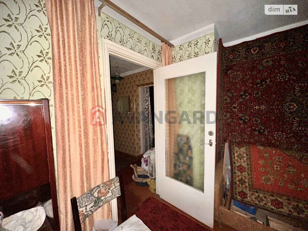 3 ��. ��������, 60/46/6 ��. �., 3/5 ������ ���� 8