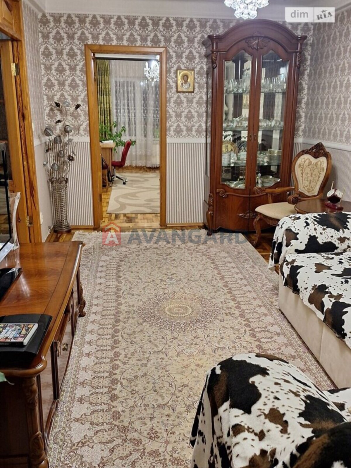 3 ����. ��������, 67/45/7 ��. �., 7/9 ���� ���� 3