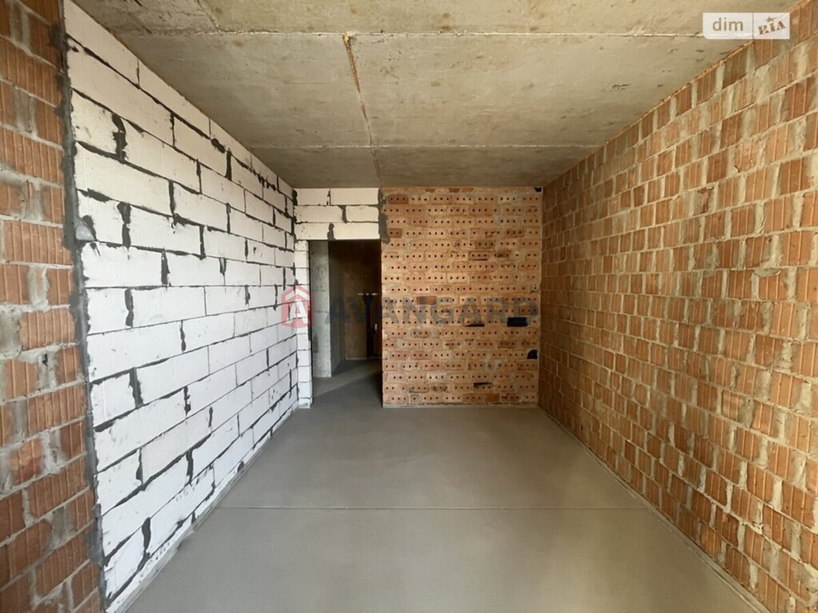 1 ��. ��������, 44/-/20.7 ��. �., 4/18 ������ ���� 7