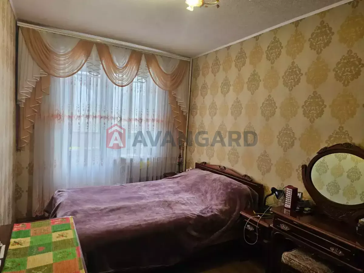 3 ��. ��������, 64/-/7 ��. �., 3/9 ������ ���� 4