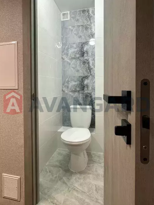 1 ��. ��������, 38.5/43/8 ��. �., 3/9 ������ ���� 2