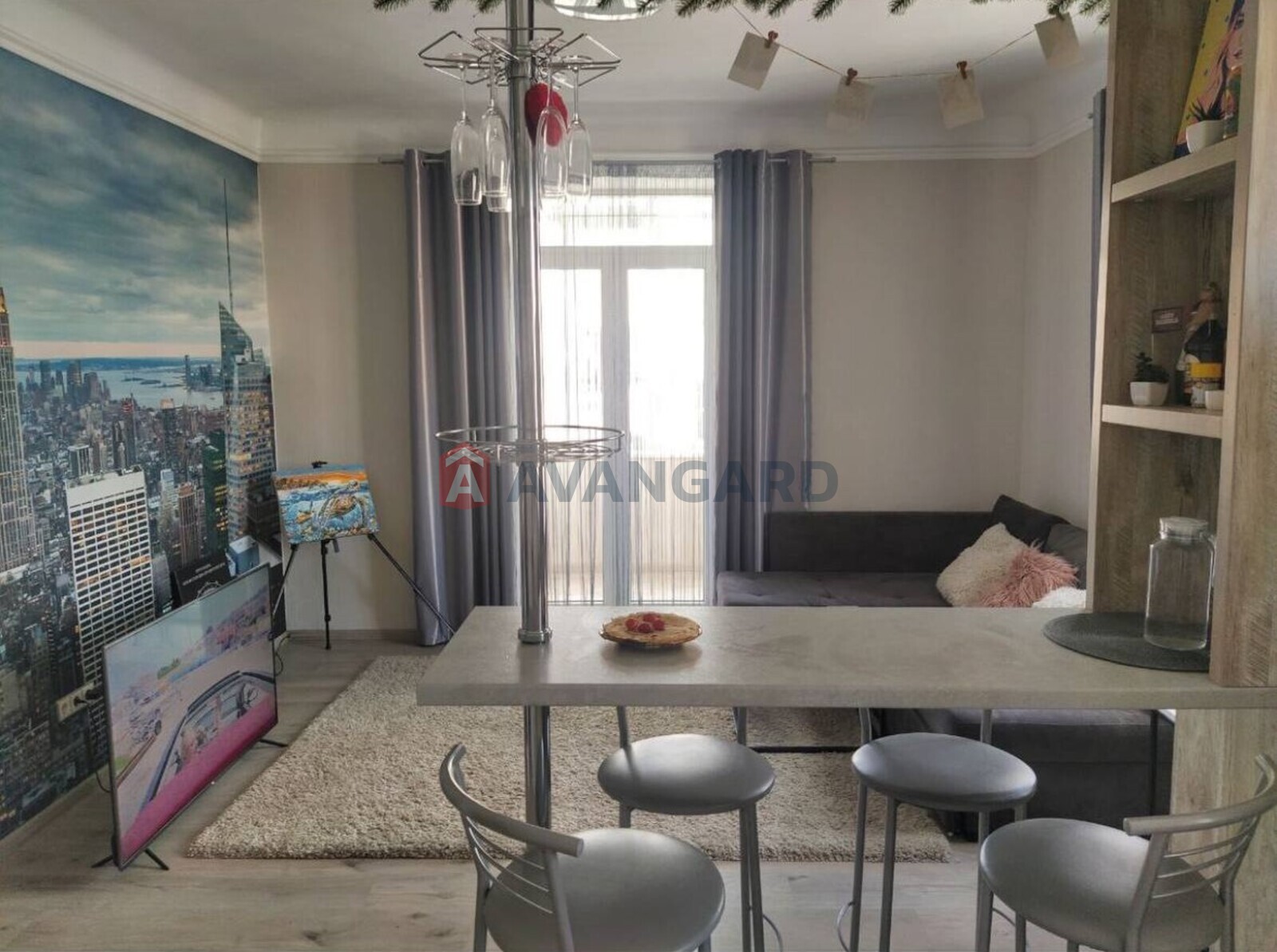 2 ��. ��������, 53/-/9 ��. �., 4/5 ������ ���� 1