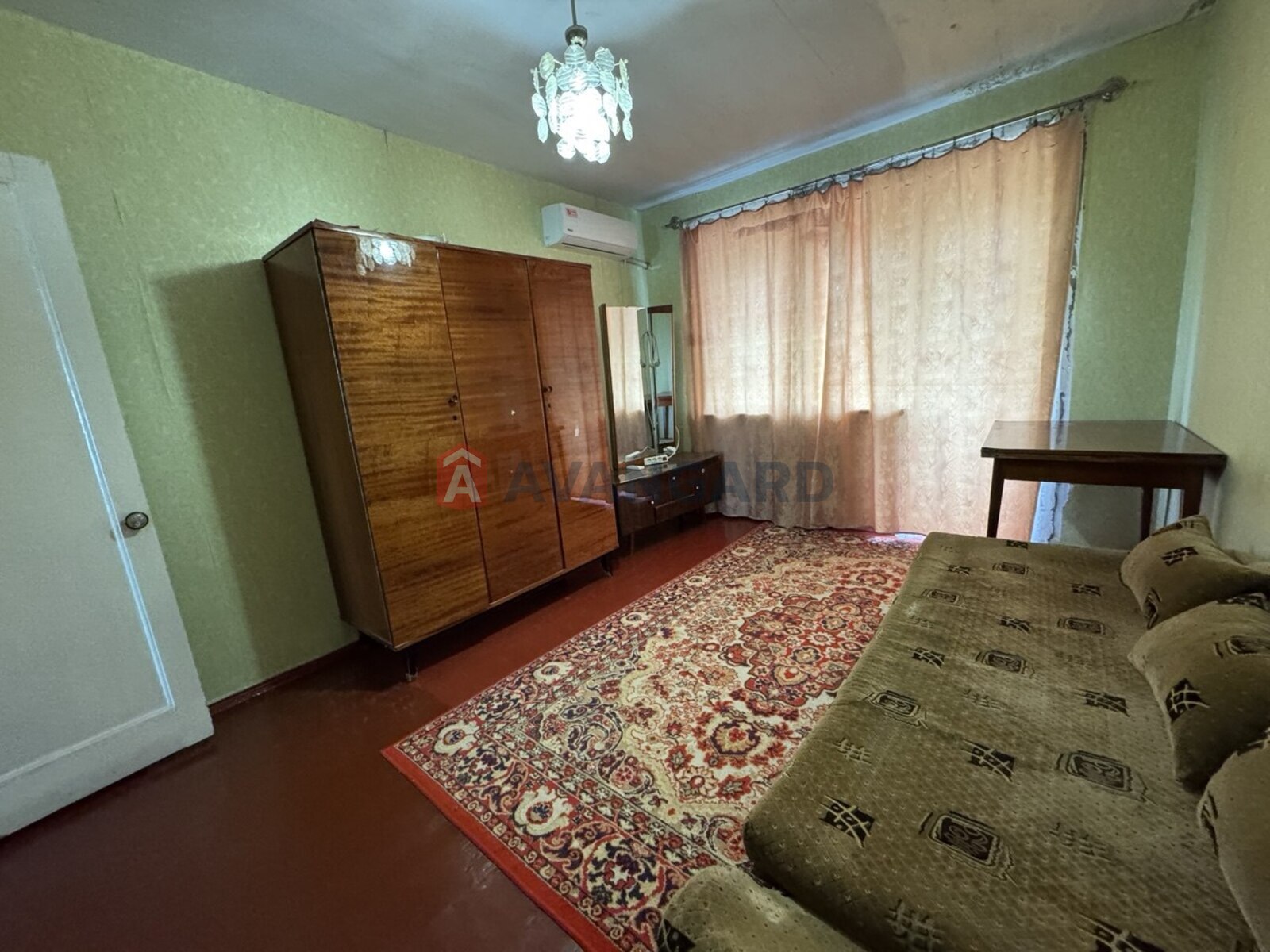 2 ��. ��������, 47,29/29,4/5,7 ��. �., 5/5 ������ ���� 12