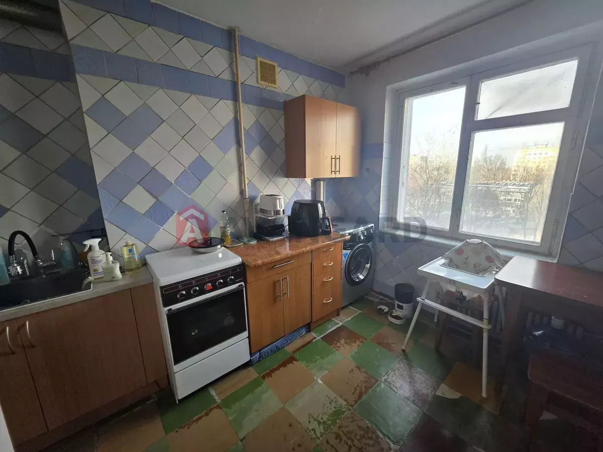 3 ��. ��������, 68/-/9 ��. �., 5/9 ������ ���� 14