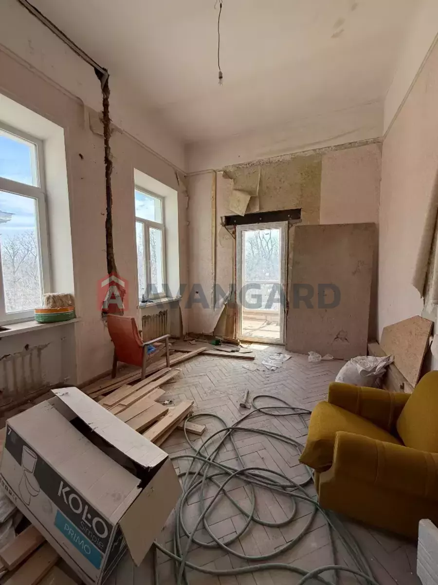 3 ����. ��������, 119/57/18 ��. �., 3/4 ���� ���� 2