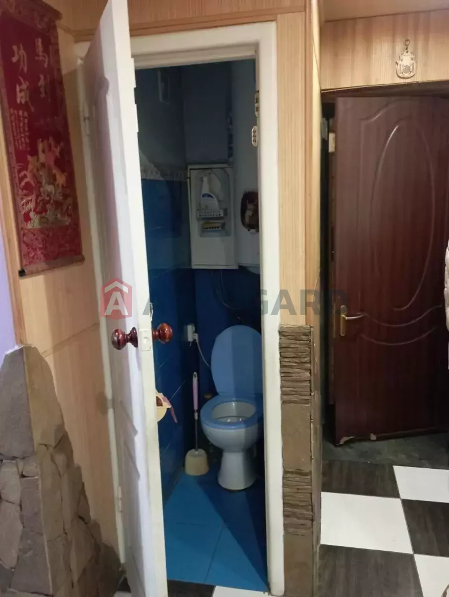 3 ��. ��������, 58/-/5 ��. �., 4/5 ������ ���� 14