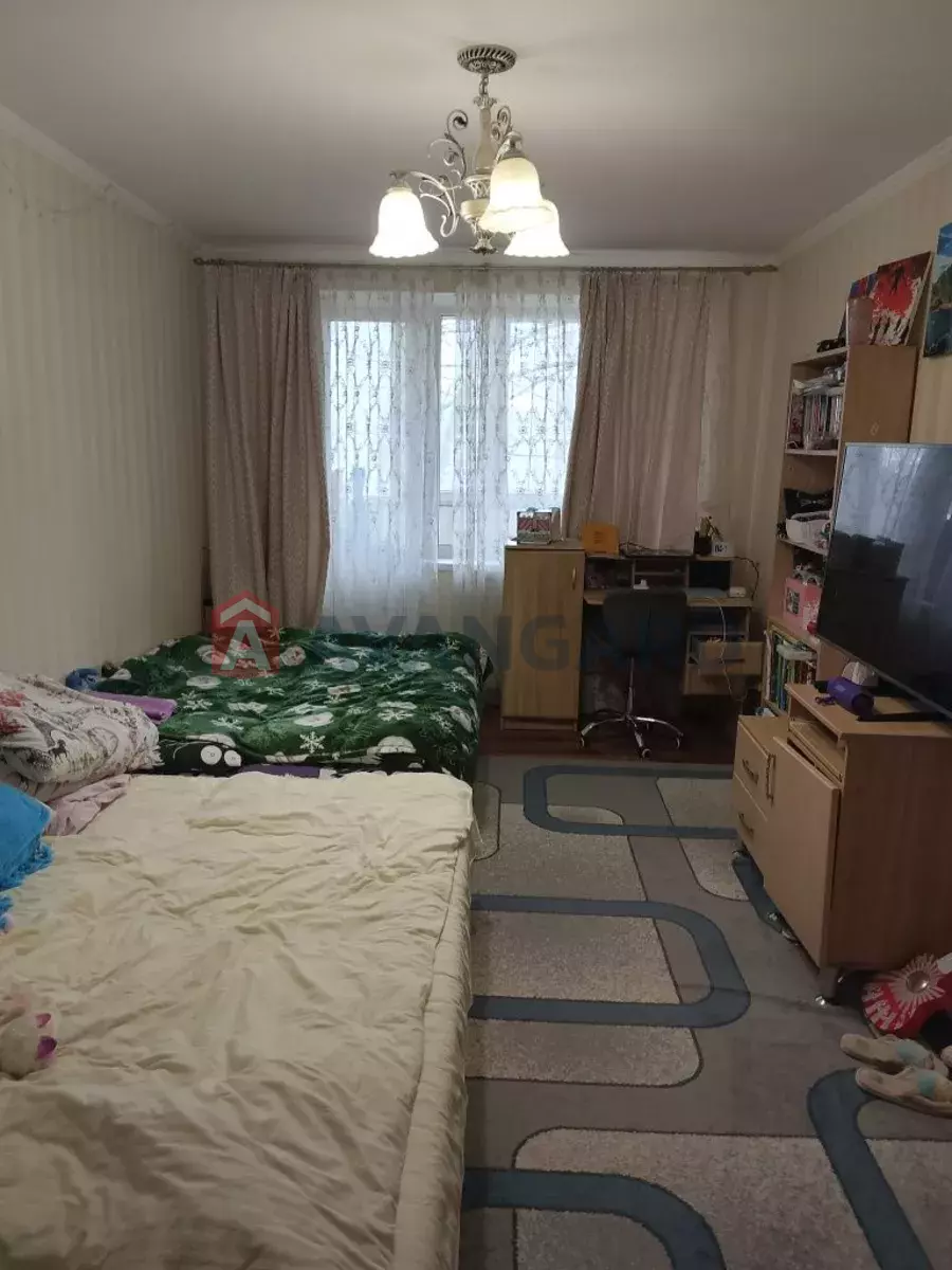 3 ��. ��������, 71/-/9 ��. �., 3/9 ������ ���� 23