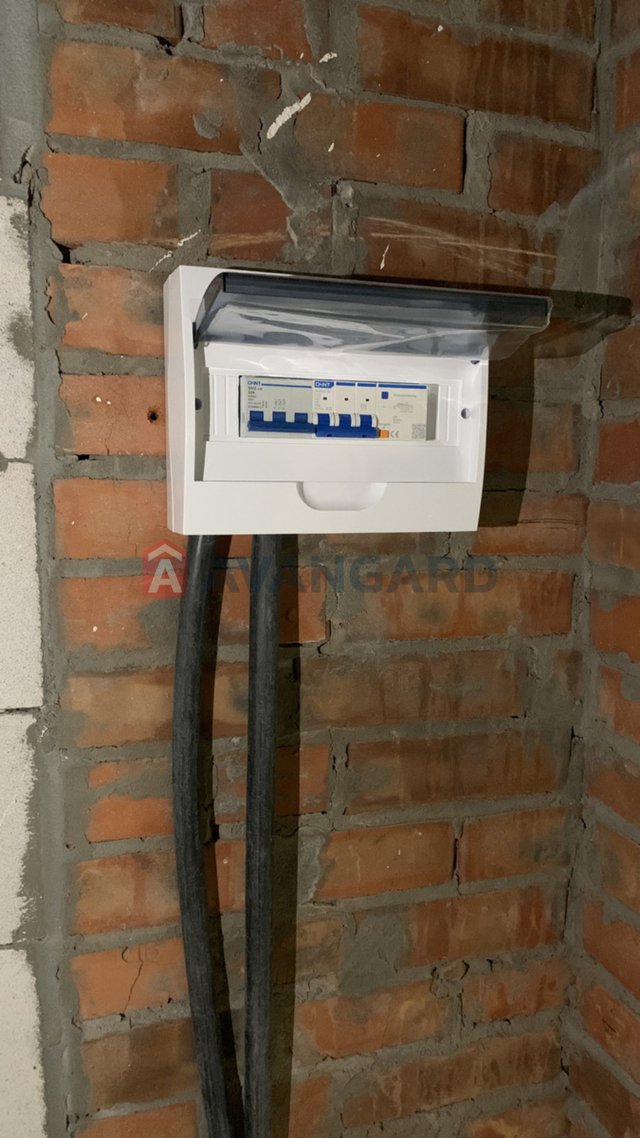 2 ����. ��������, 77/33/25 ��. �., 10/26 ���� ���� 6