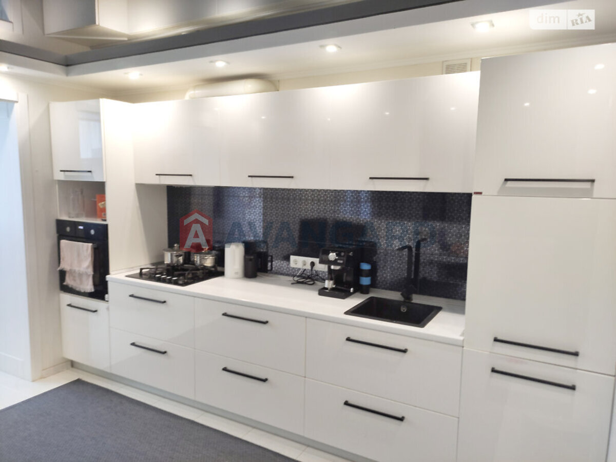 3 . , 88/43/16 . ., 3/10   5