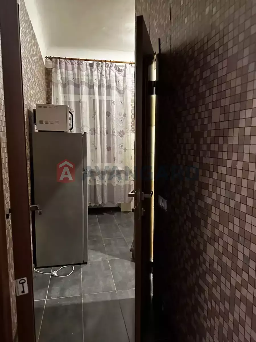 2 ��. ��������, 46/30/5 ��. �., 2/2 ������ ���� 7