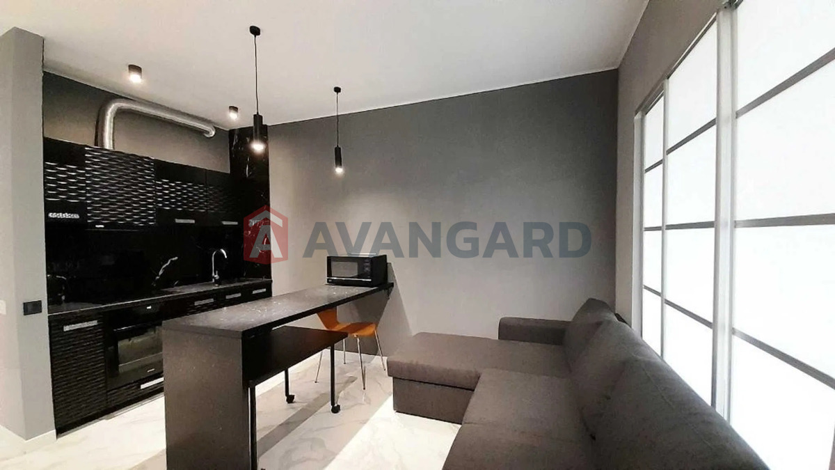 1 ��. ��������, 36/-/13 ��. �., 21/30 ������ ���� 2