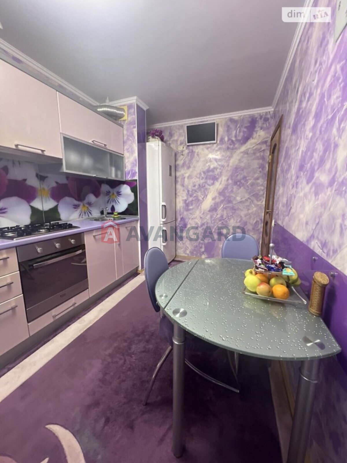 3 ��. ��������, 62/38/9 ��. �., 2/10 ������ ���� 27