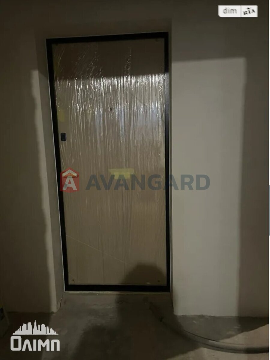 1 ��. ��������, 50/-/16 ��. �., 9/10 ������ ���� 9