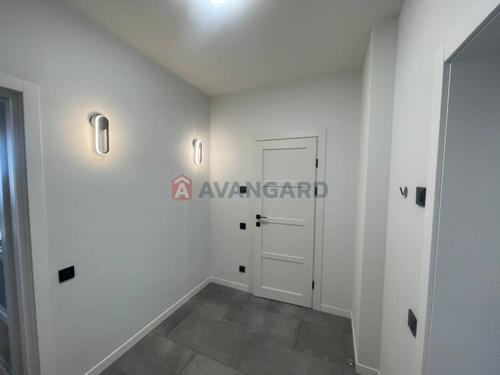 4 . , 120/-/53 . ., 18/24   4