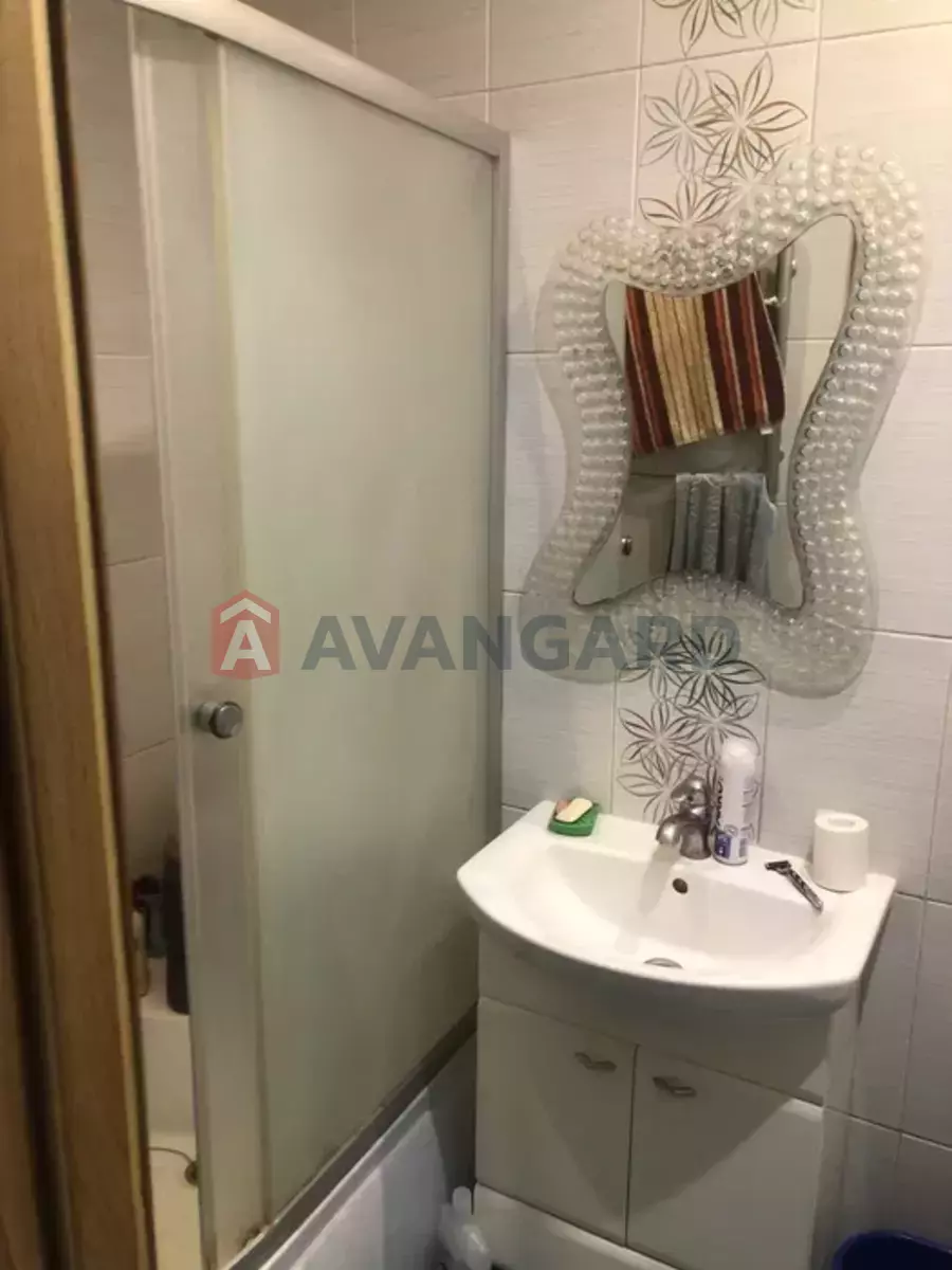 1 ����. ��������, 33/-/7 ��. �., 3/9 ���� ���� 4