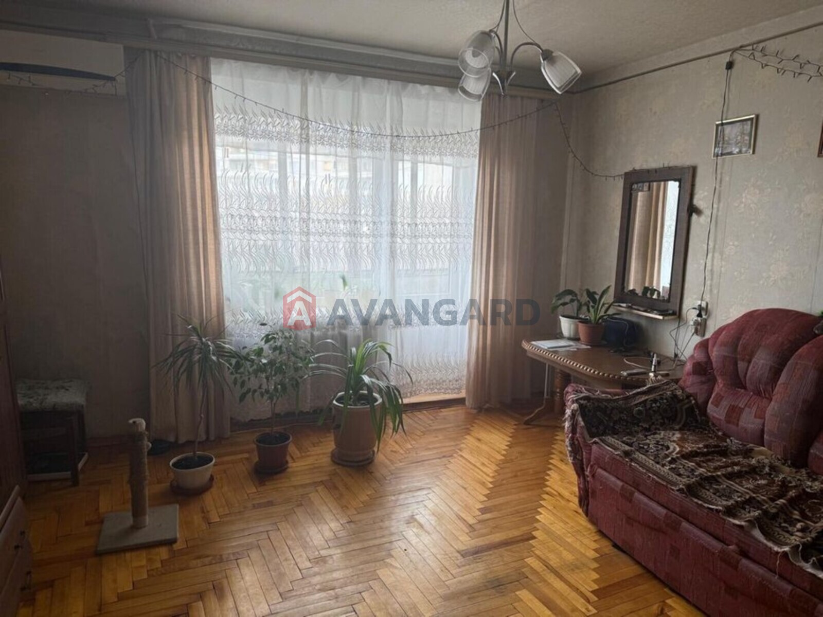 3 ��. ��������, 66/-/7 ��. �., 5/9 ������ ���� 6