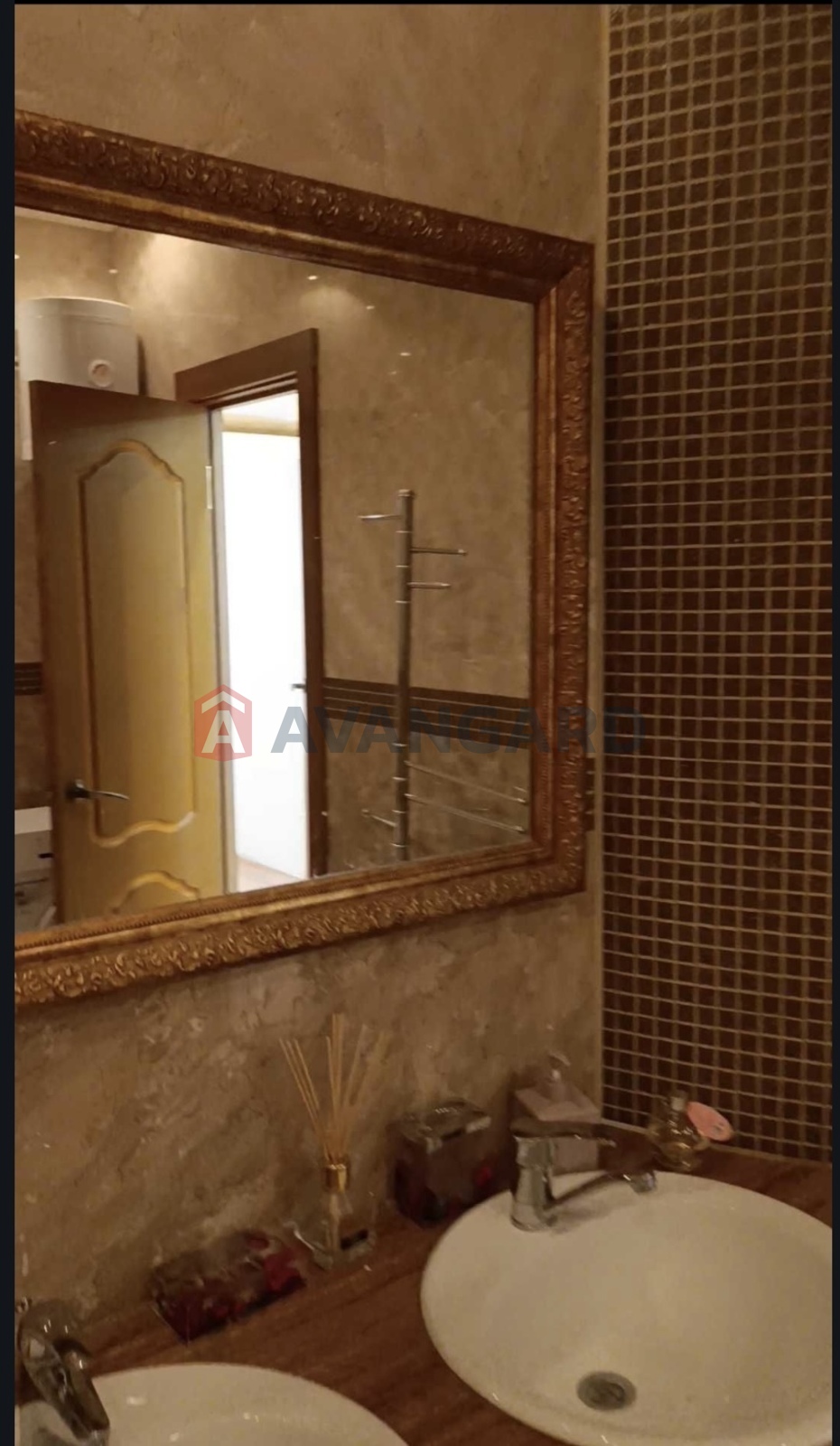 3 ��. ��������, 89/-/26 ��. �., 18/25 ������ ���� 8