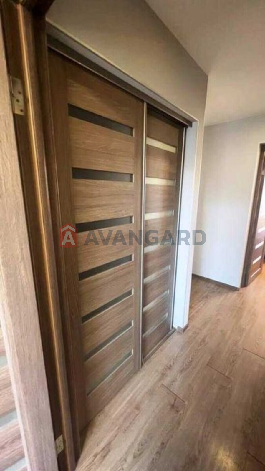 3 ��. ��������, 62/-/8 ��. �., 9/9 ������ ���� 8