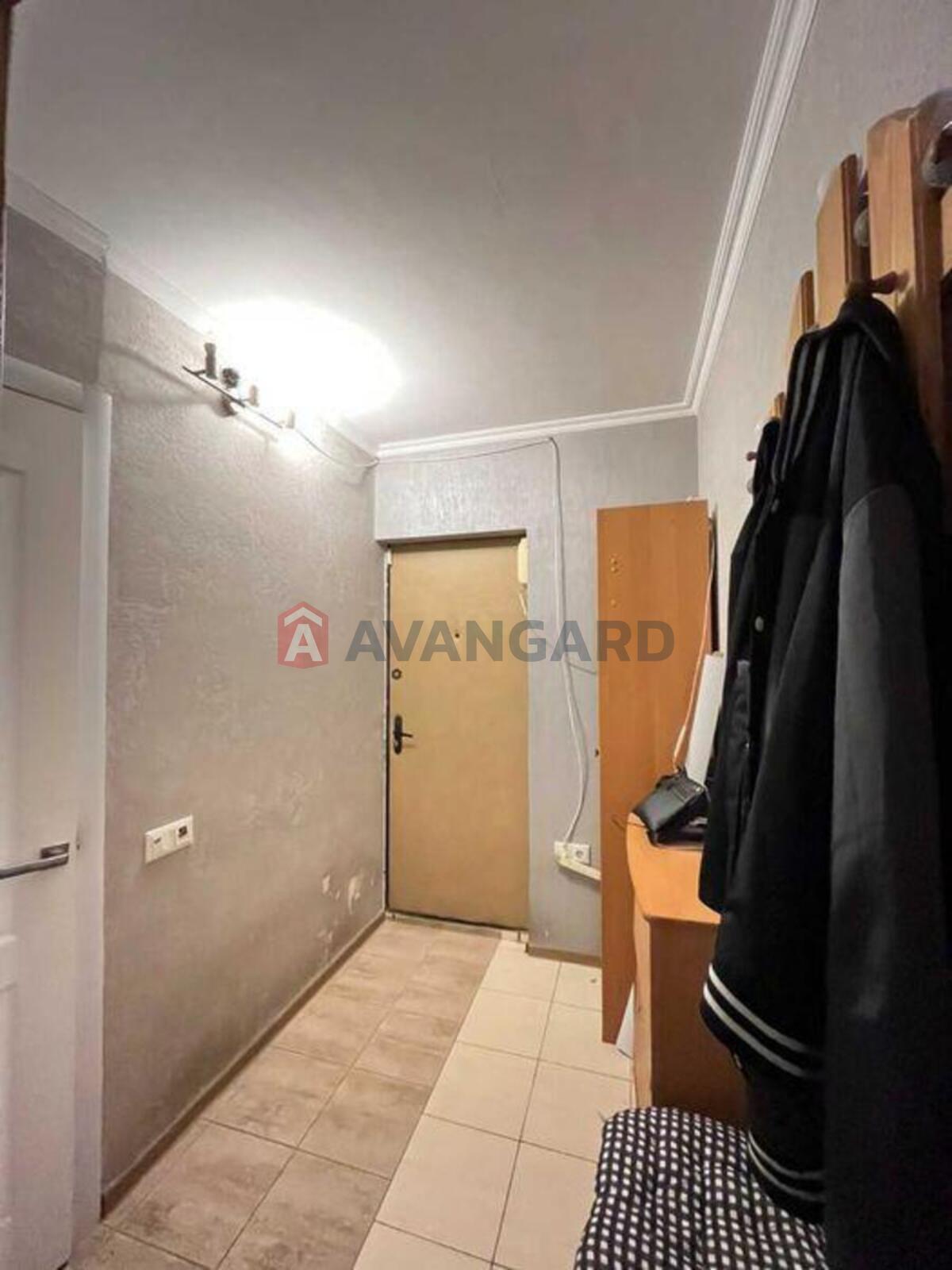 1 ��. ��������, 21/-/4 ��. �., 9/9 ������ ���� 3