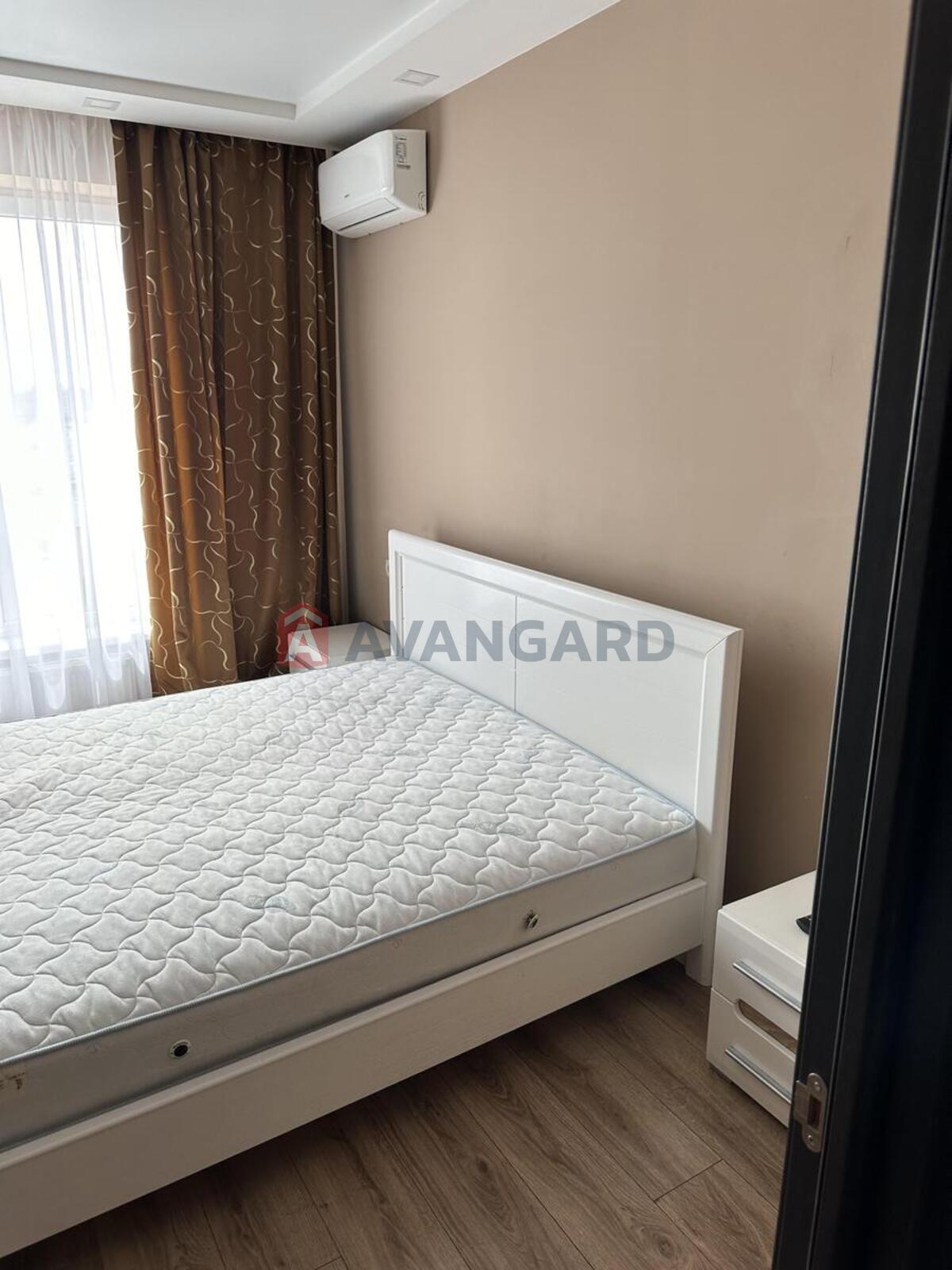 3 ��. ��������, 94/50/12 ��. �., 11/12 ������ ���� 9