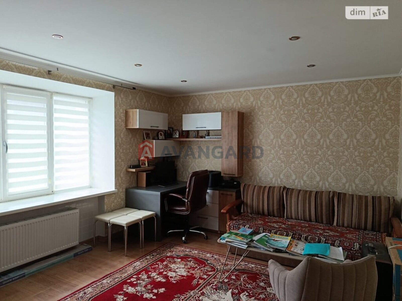 1 ��. ��������, 50/20/10 ��. �., 9/9 ������ ���� 15