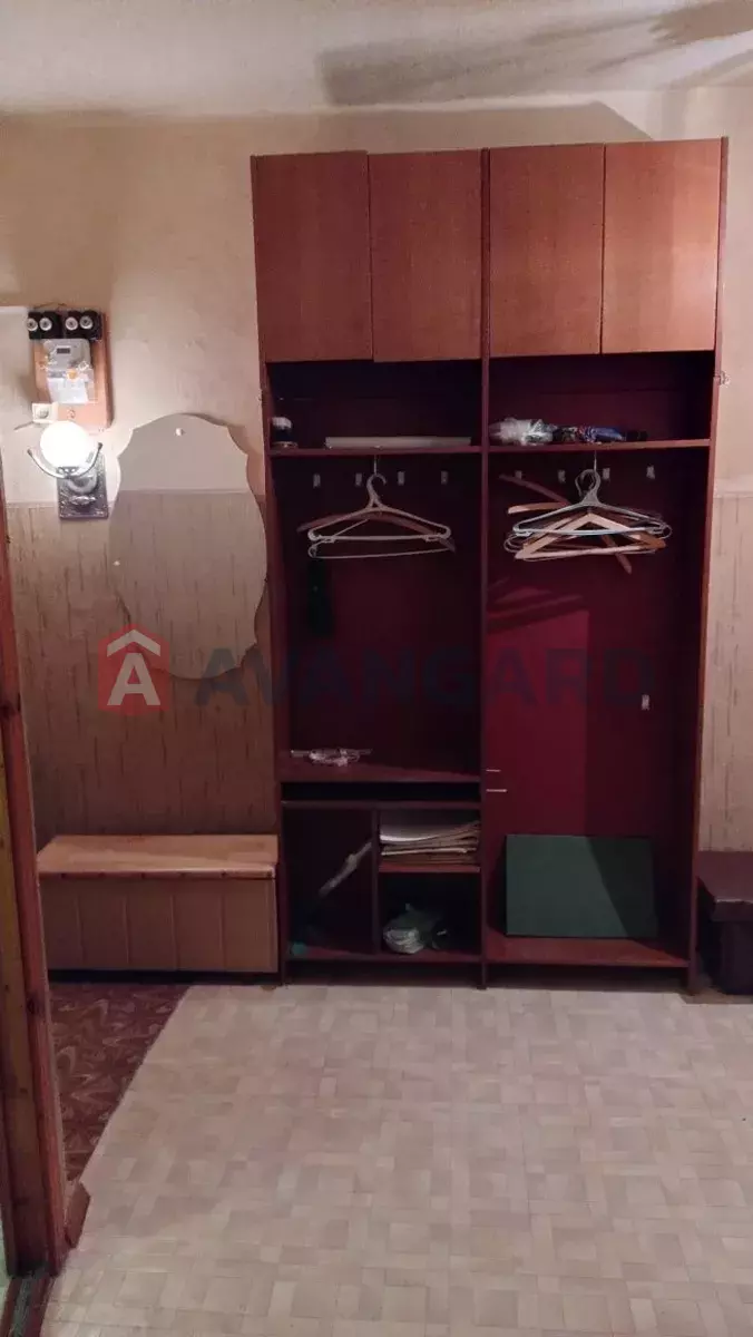 2 ��. ��������, 54/-/8 ��. �., 3/9 ������ ���� 6